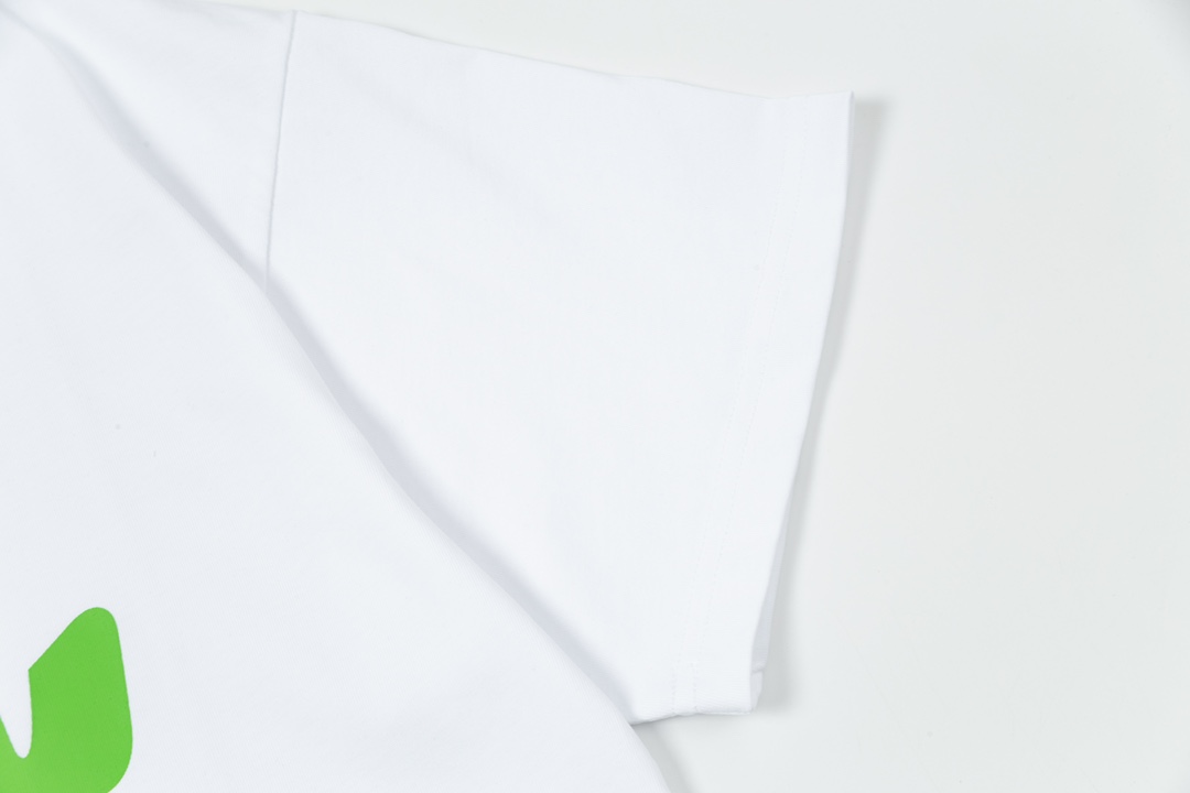 fendit シャツ メンズ偽物 トップス 綿100% カードローンプリント 短袖 Tシャツ ロゴ 個性的 男女兼用 ホワイト_6