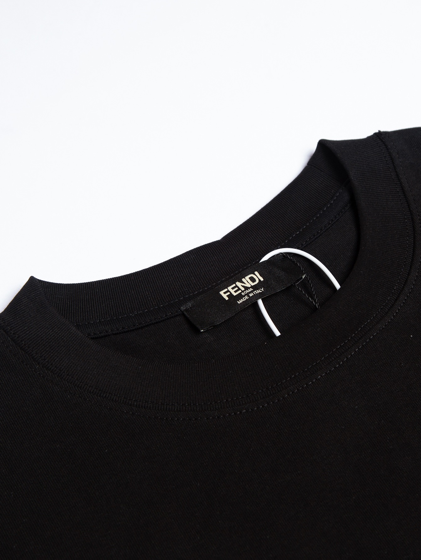 フェンディ ワイシャツスーパーコピー トップス 綿100% 短袖 Tシャツ 男女兼用 シンプル ファッション ブラック_5