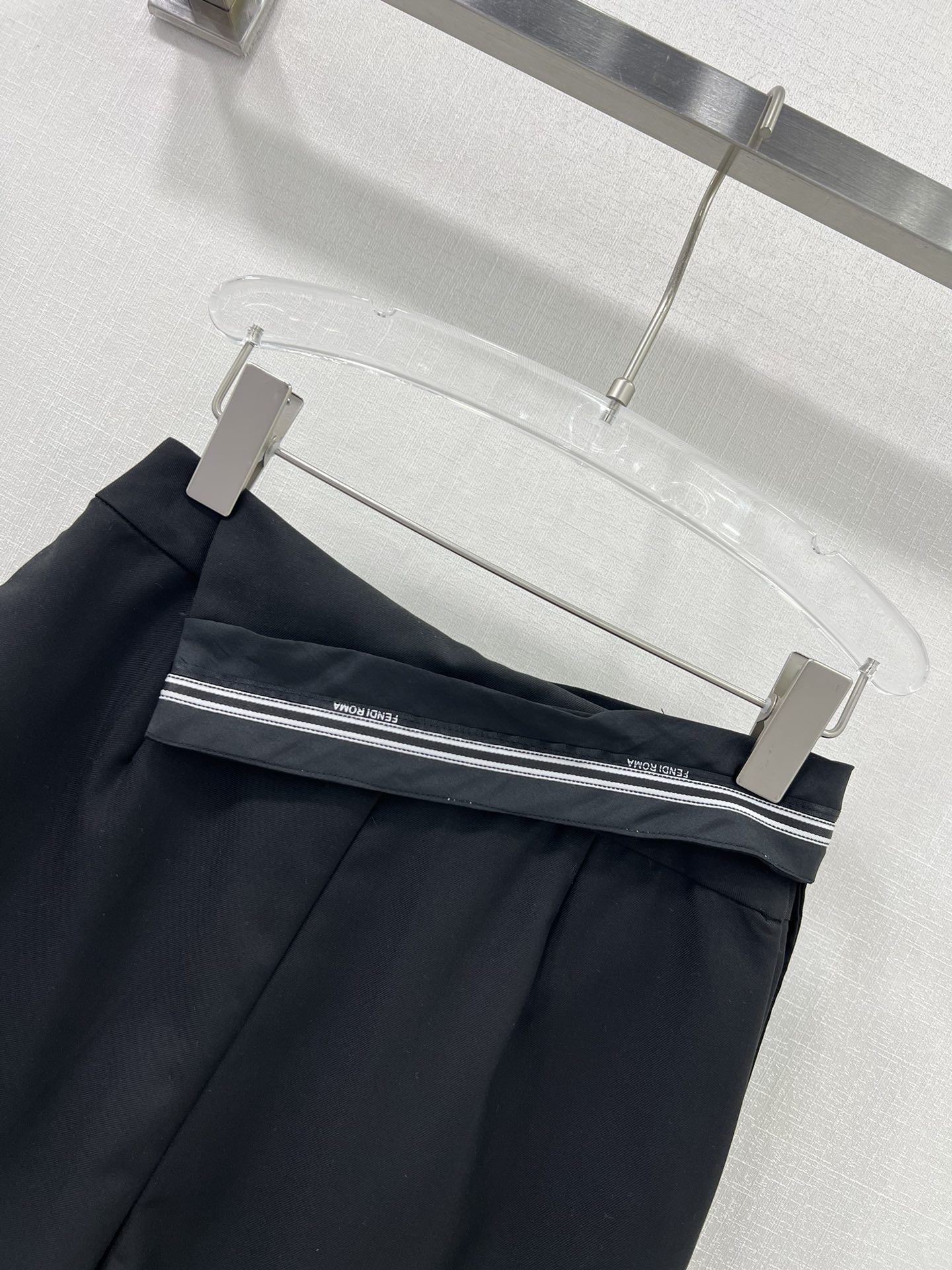 フェンディ ニット スカートＮ級品 綿 ショットパンツ スカンツ スカートパンツ パンツの形 ブラック_8