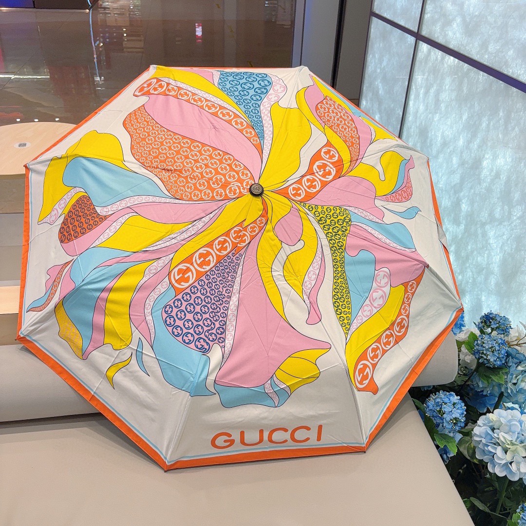 GUCCIグッチ傘下スーパーコピー 三つ折り  収納ポーチ付き カラフル 日焼け止め 携帯便利 UVカット率 100% ホワイト_7