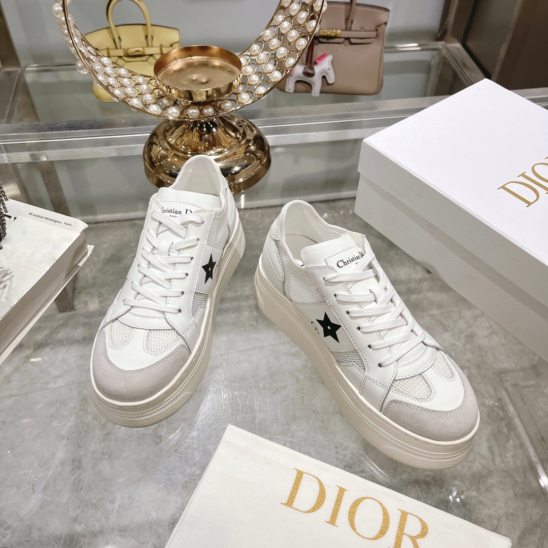 dior スニーカー チャームコピー ランニング 軽量 爆買いできる品質保証 運動 厚い底 レディース ホワイト_1