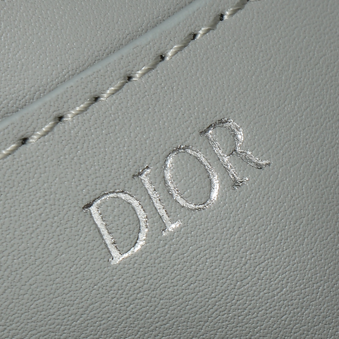 2024年のお買い得品 dior クラッチ バッグコピー 型番2ESCA340YSE_H05E プリント 花柄 手バッグ グレイ_7