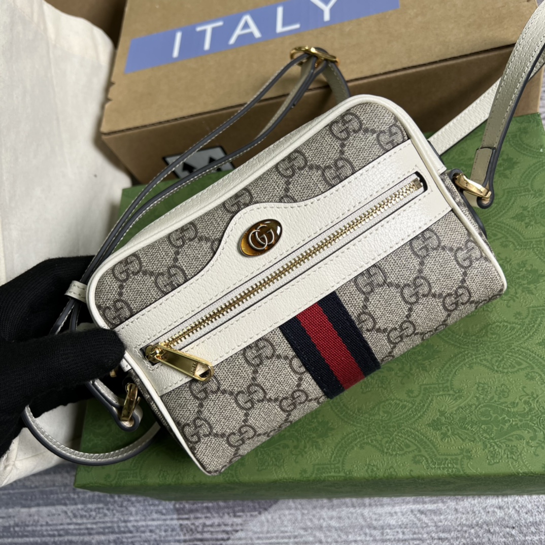 今年のNEWバッグ gucci クラッチ バッグコピー コード517350 花柄 芸術感 古い感じ ファッション 人気 ホワイト_4