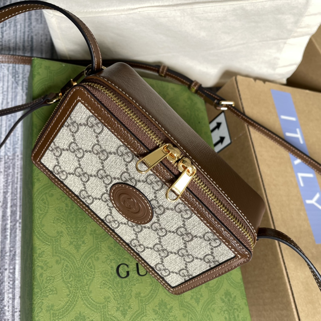 gucci バッグ レディース偽物 コード671674 花柄 斜め掛けおしゃれ ミニ手持ちバッグ 矩形 ブラウン_4