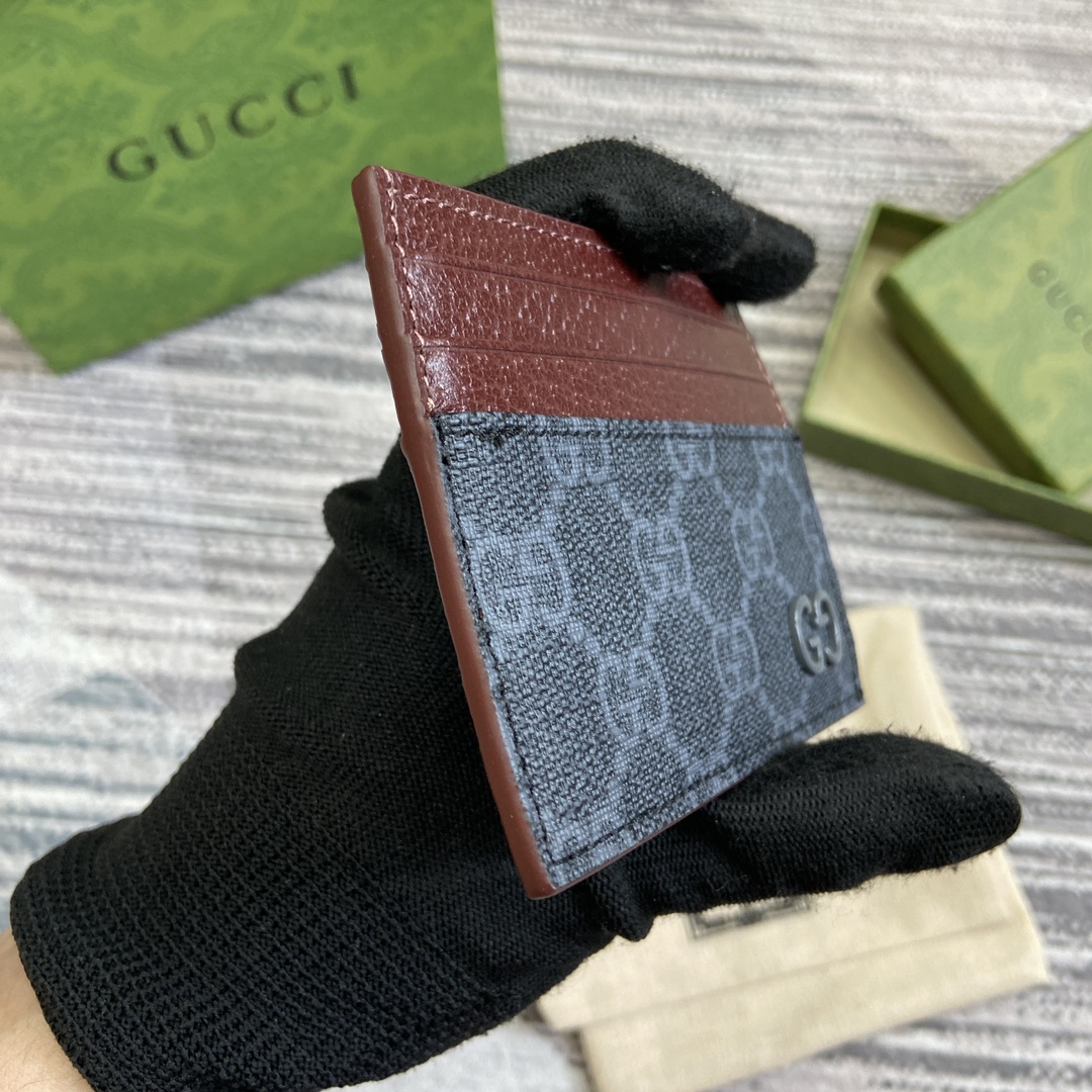 gucci コイン ケーススーパーコピー コード768248 存在感がある 薄型 軽量 カードケース 青い花柄 レッド_3