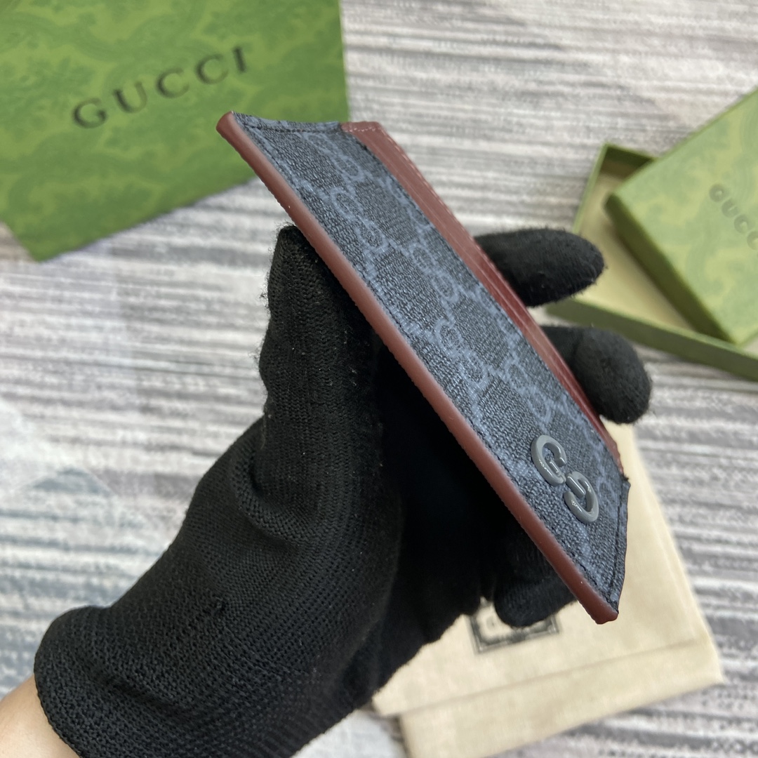 gucci コイン ケーススーパーコピー コード768248 存在感がある 薄型 軽量 カードケース 青い花柄 レッド_4