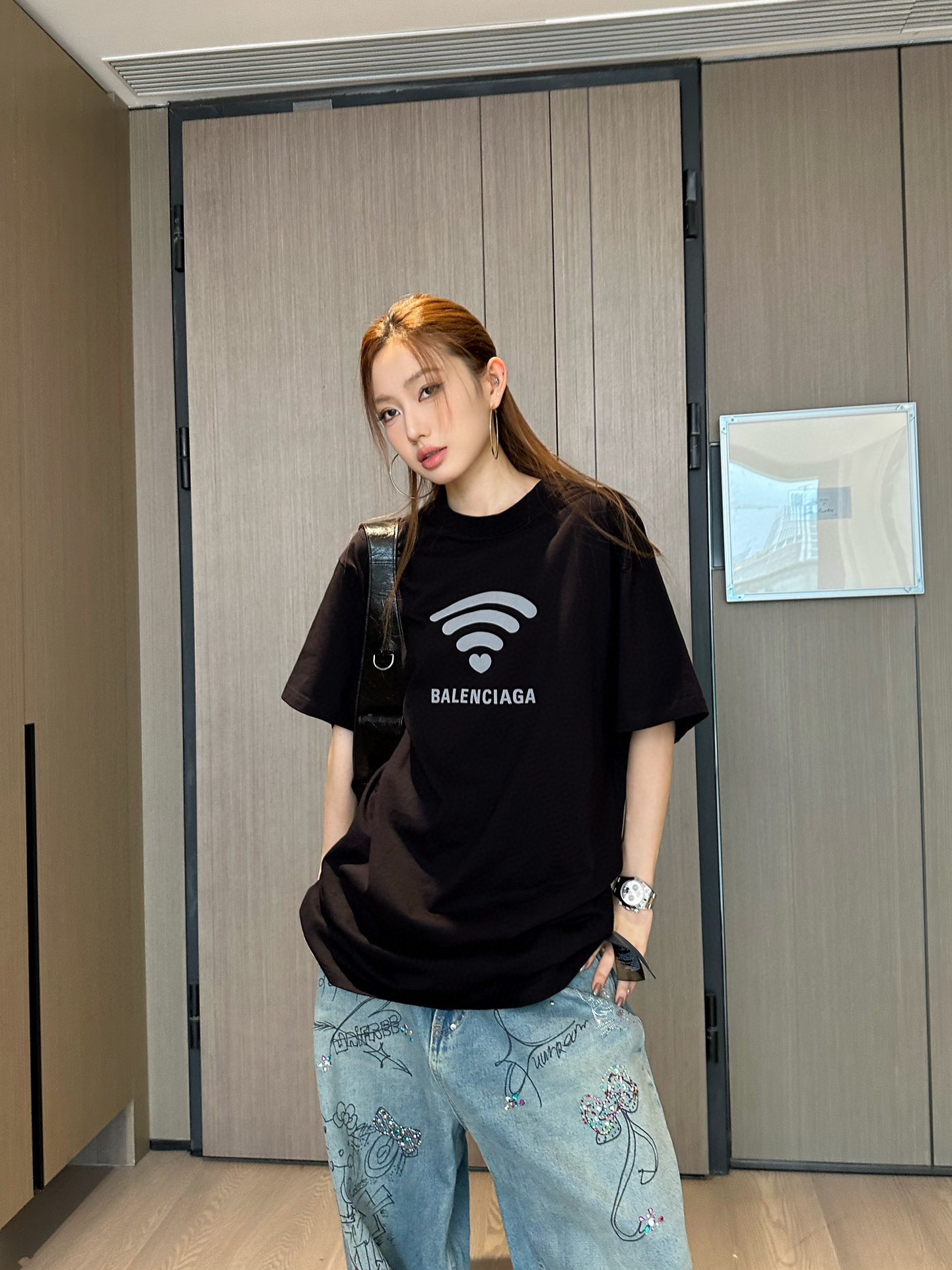 バレンシアガtシャツコーデコピー トップス ハートWIFIロゴ 純綿 柔らかい カジュアル 男女兼用 短袖 ブラック_4