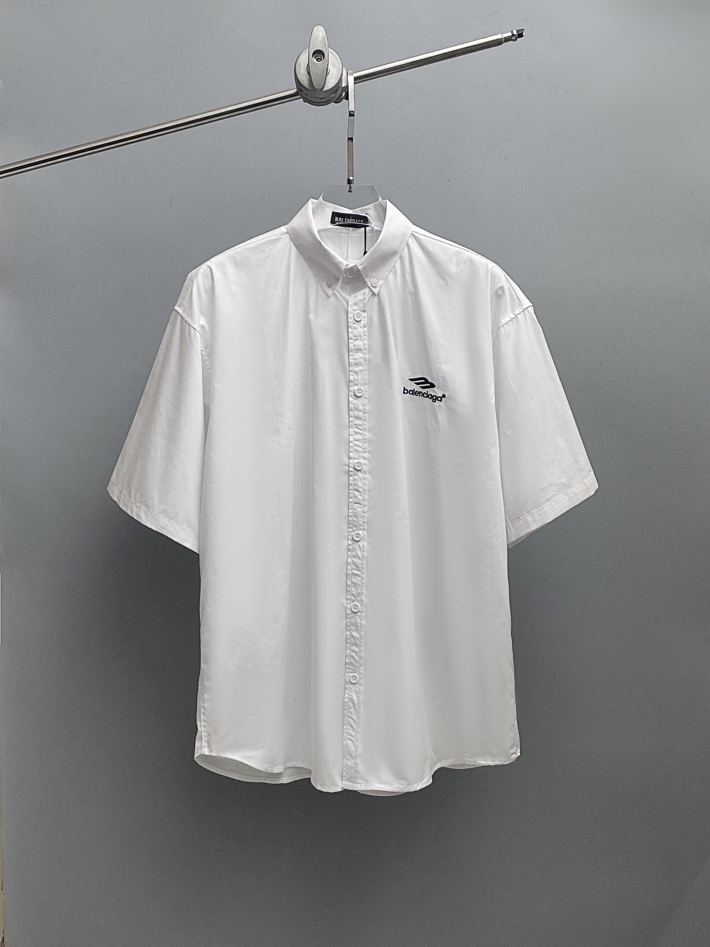 バレンシアガtシャツ 値段偽物 シャツ トップス カジュアル 柔らかい 半袖 ゆったり 男女兼用 ホワイト_1