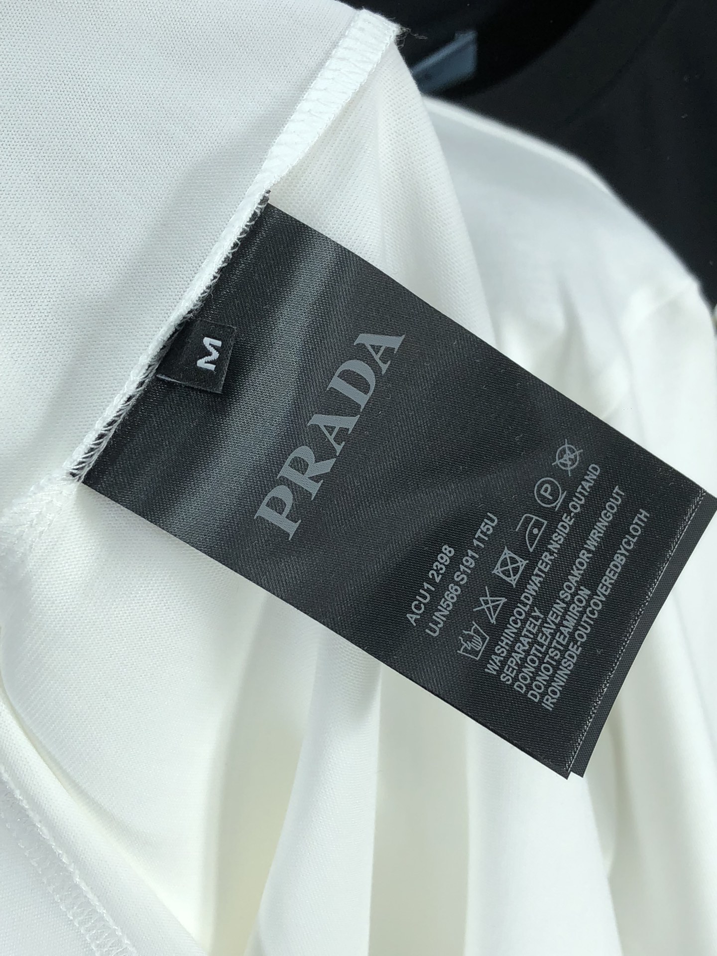 超激得の新品 prada パック t レディース偽物 トップス 綿100％ 柔らかい 短袖 夏Tシャツ 2色可選_8