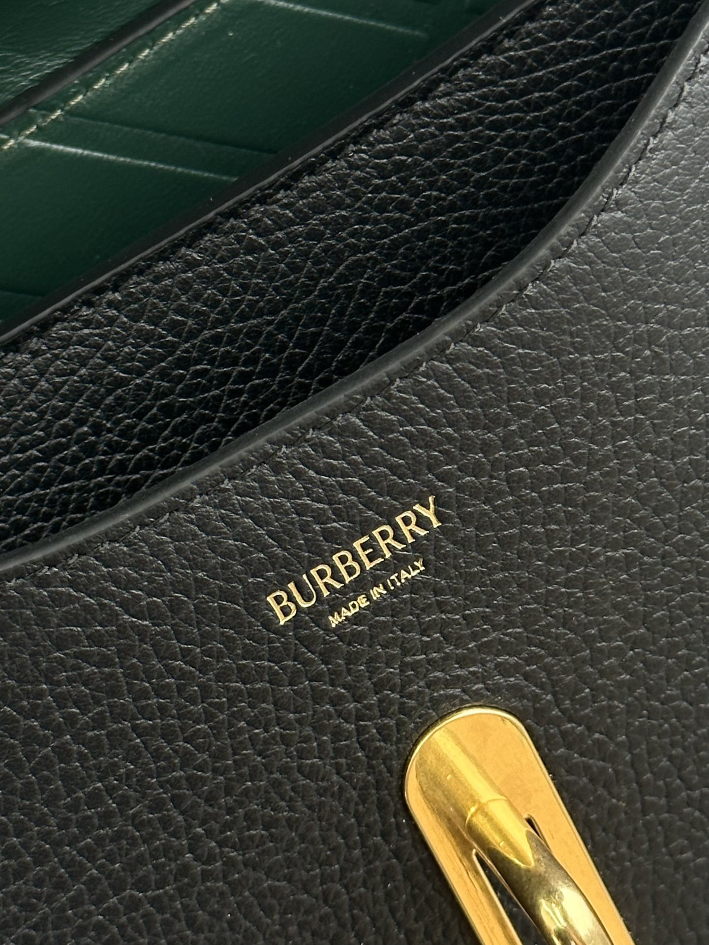 burberry ショルダー バッグ偽物 女性 柔らかい シンプル 斜め掛けバッグ 肩掛け 日常 通勤 ブラック_7