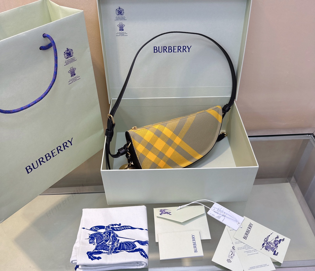 人気流行品 burberry レディース バッグ偽物 斜め掛けバッグ 格子模様 レザー イタリア ショットパンツ イエロー_2