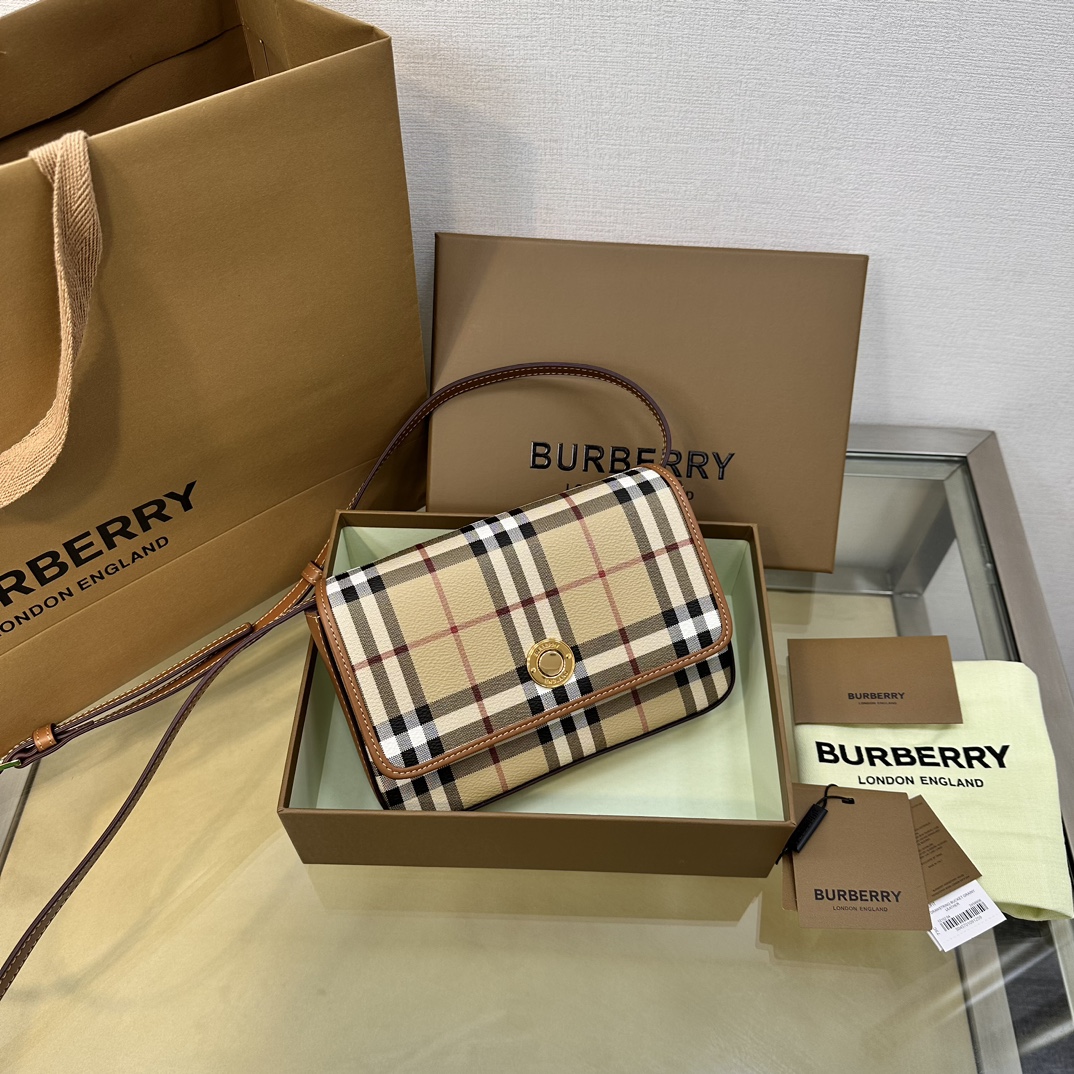 burberry バッグ レディーススーパーコピー 斜め掛けバッグ 牛革 柔らかい ショットパンツ 牛革 格子模様 ブラウン_4