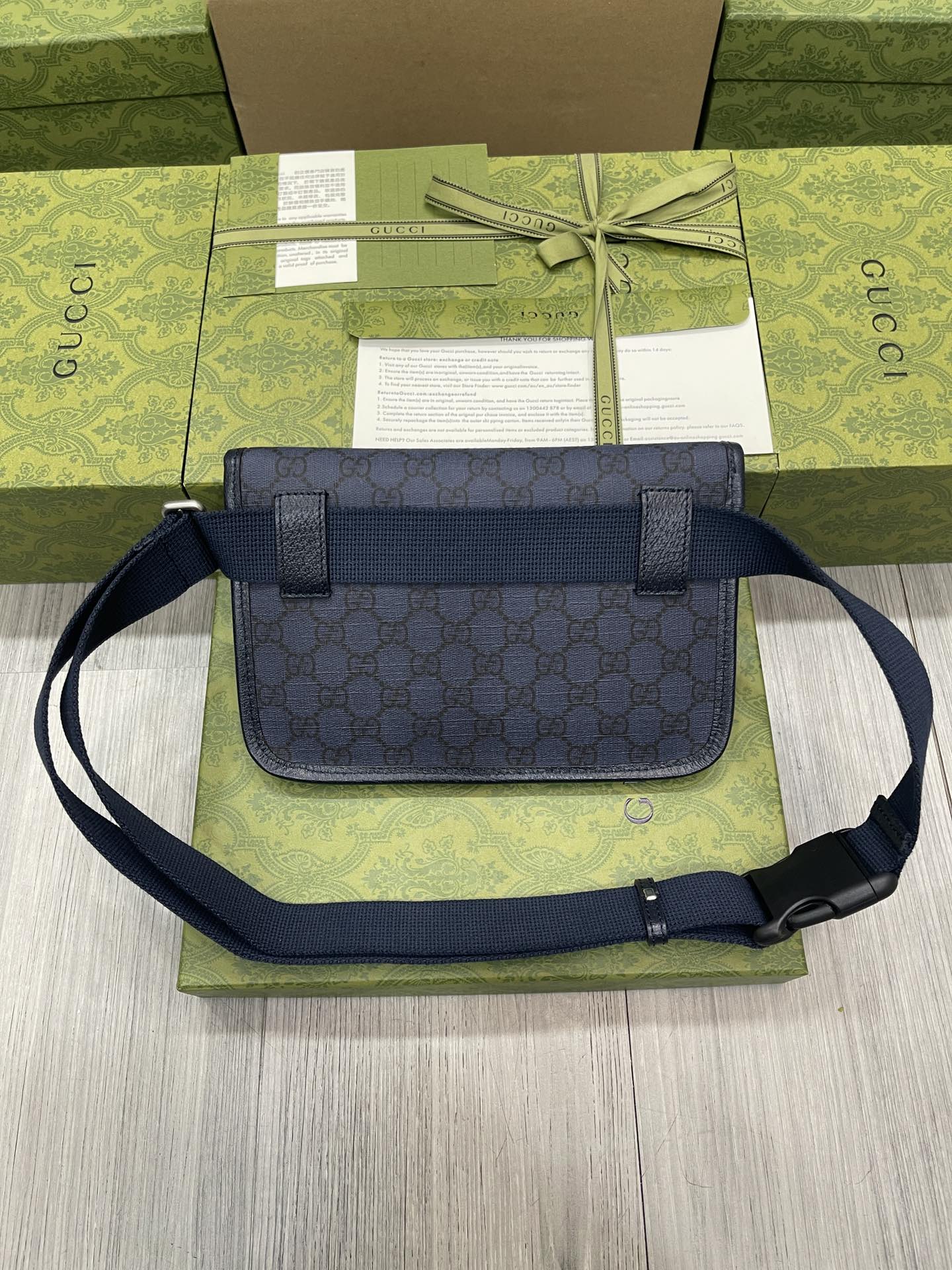 gucci レディース バッグ偽物 腰掛けバッグ 花柄 型番752597 シンプル メンズ ブラック_3