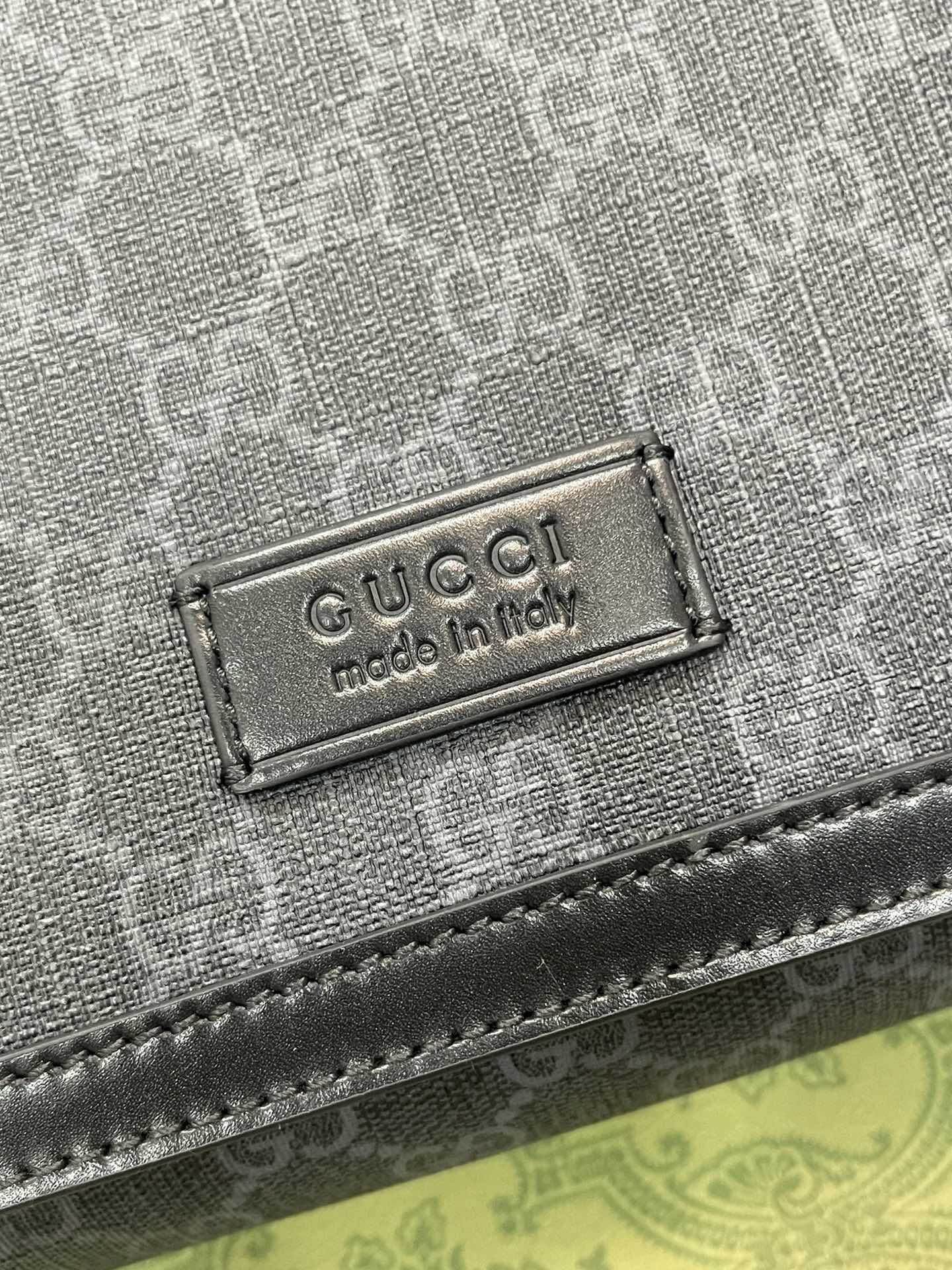 gucci キッズ バッグ偽物 斜め掛けバッグ 型番771167 通勤 花柄 柔らかい レザー レディース ブラック_2