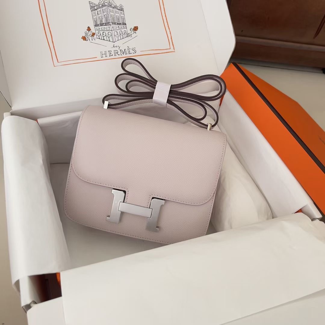 有名人の愛用品hermes エールバッグ偽物コンスタンス シリーズ 多色展開_1