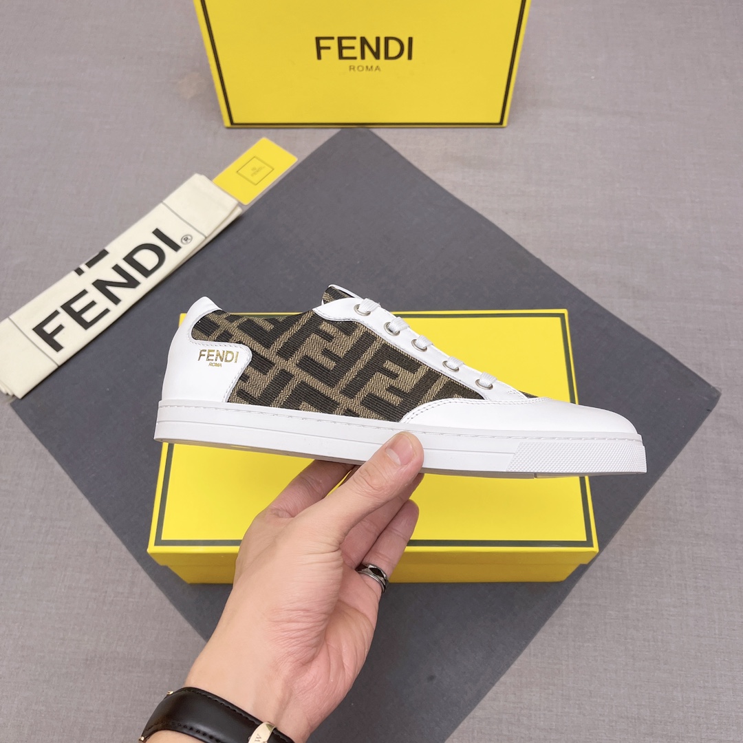 FENDI おすすめ 最新フェンディ ローファースーパーコピー 軽量 シューズ 品質保証 メンズ ブラウン_5