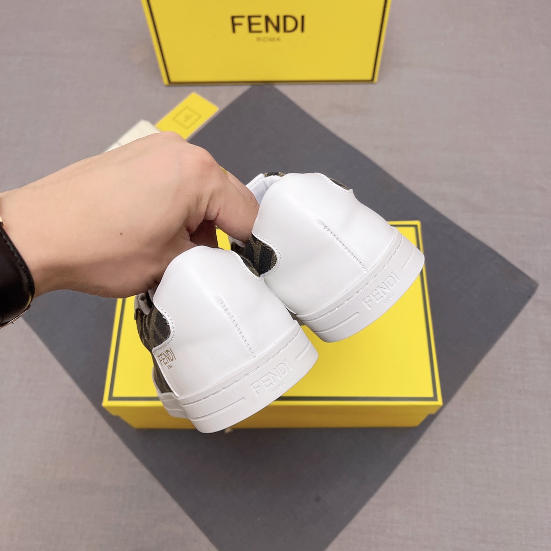 FENDI おすすめ 最新フェンディ ローファースーパーコピー 軽量 シューズ 品質保証 メンズ ブラウン_9