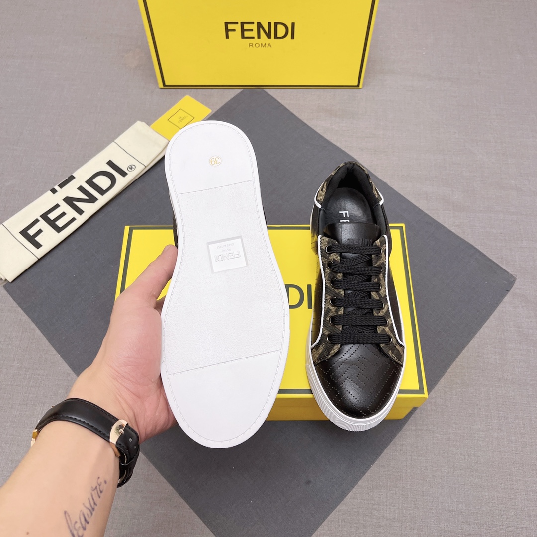 FENDI 春の新作 フェンディ シューズスーパーコピー ゴム底 カジュアル シューズ 品質保証 メンズ ブラック_8