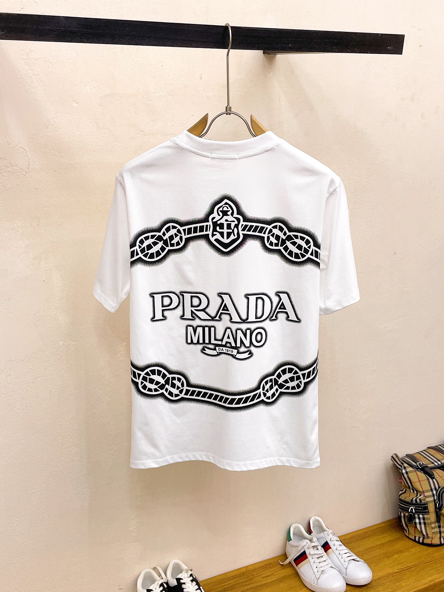 人気新作アイテム prada t シャツ メンズ偽物 プリント 半袖 柔らかい トップス 純綿 ホワイト_2