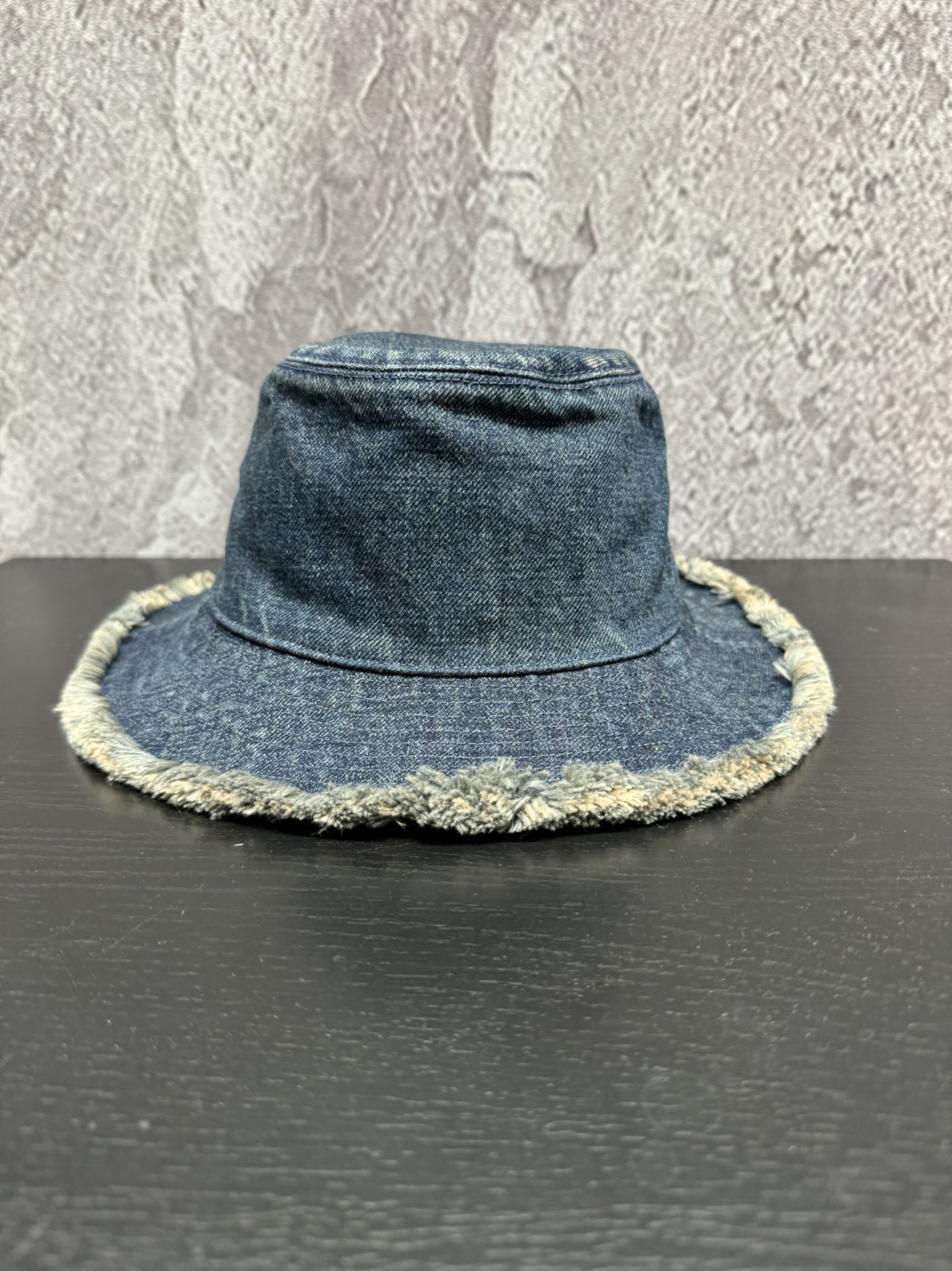 超激安 セリーヌキャップ偽物 デニム素材 帽子 日焼け止め ロゴ刺繍 ファッション 大人気 ブルー_9