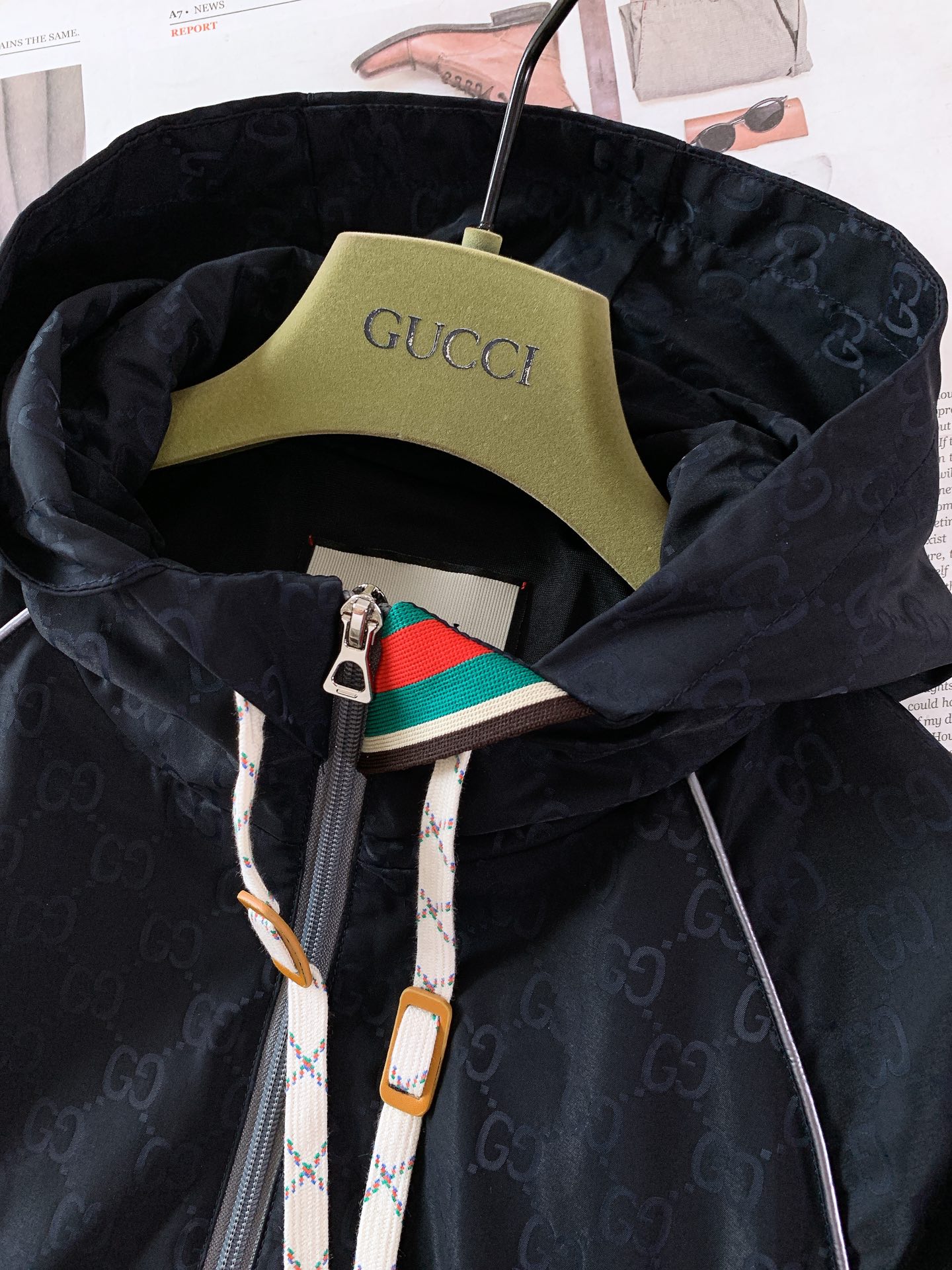 高級感 メンズ gucci アウター偽物 花柄 トップス ジャケット 運動 ランニング 防風 ブラック_3