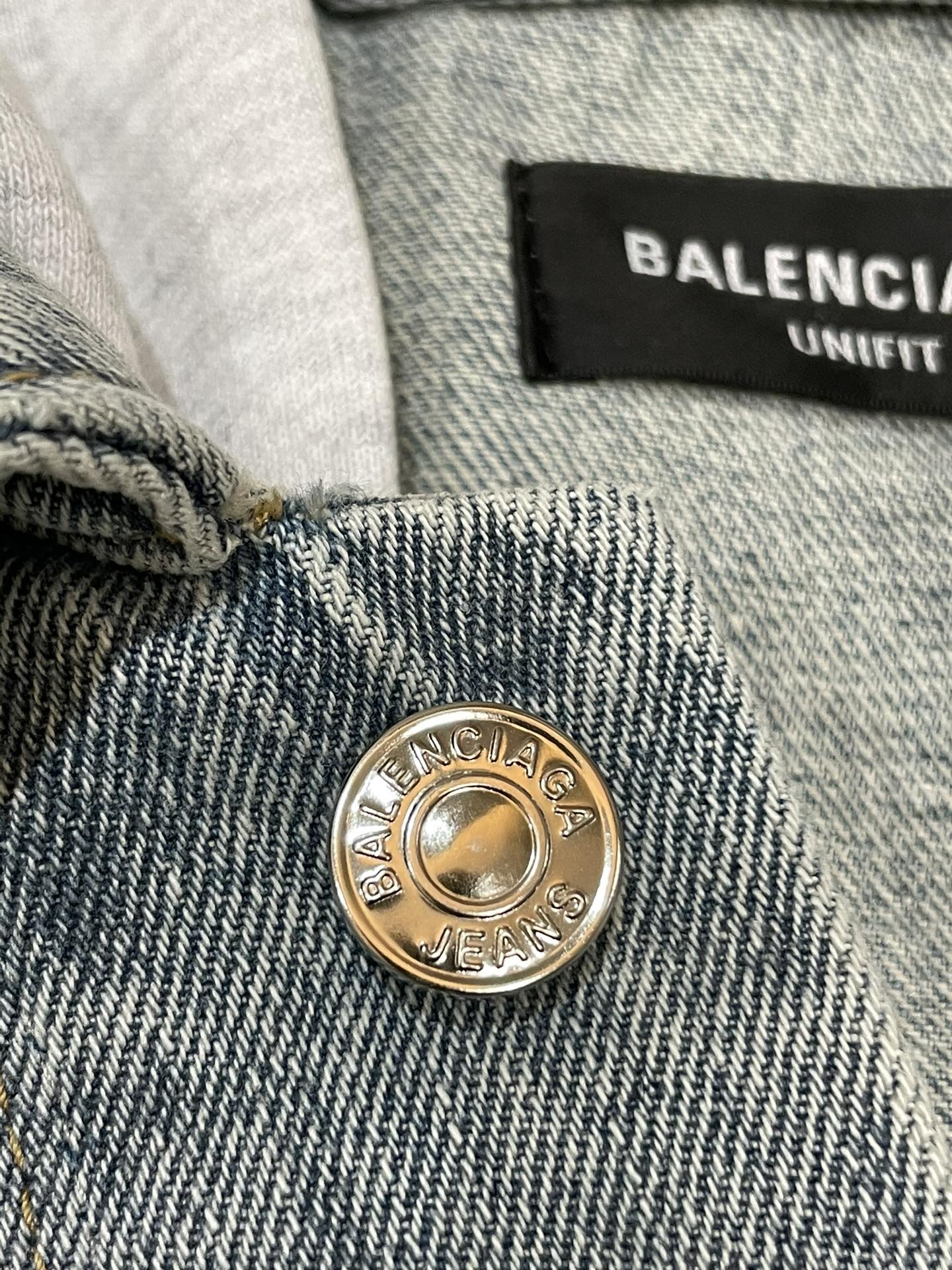 爆買いできる balenciaga トップス偽物 アウター ジャケット デニム素材 フード付き ファッション感 ブルー_4