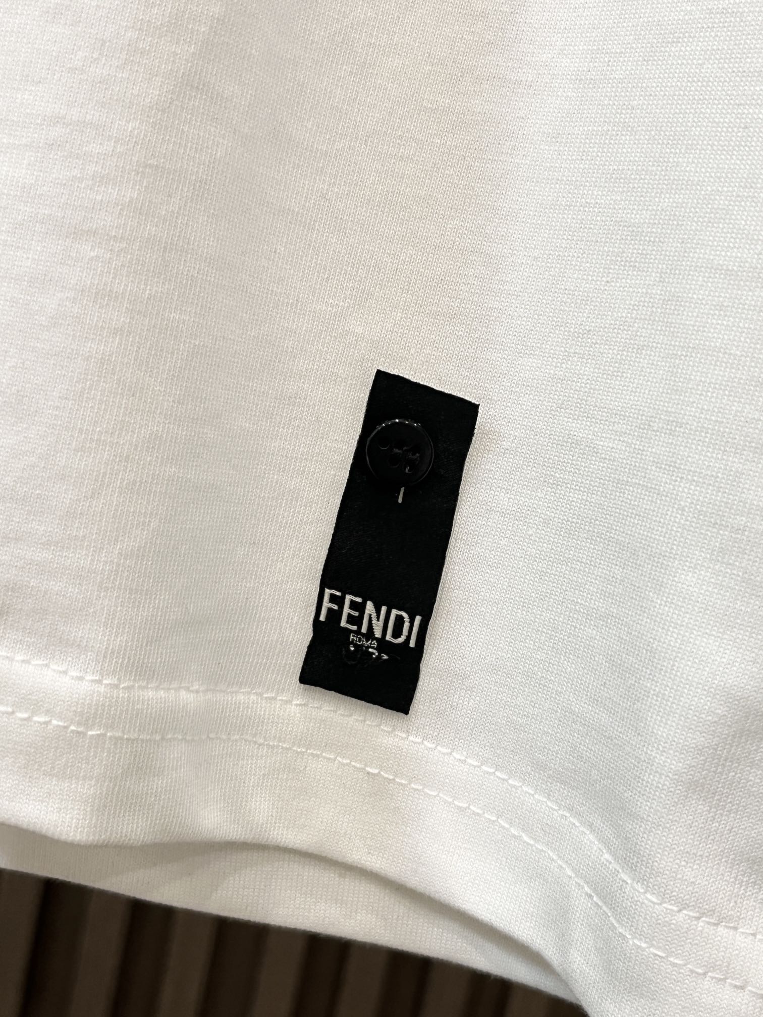 fendi fila コラボ t シャツスーパーコピー 純綿 トップス 短袖 ロゴプリント ファッション感 ホワイト_8