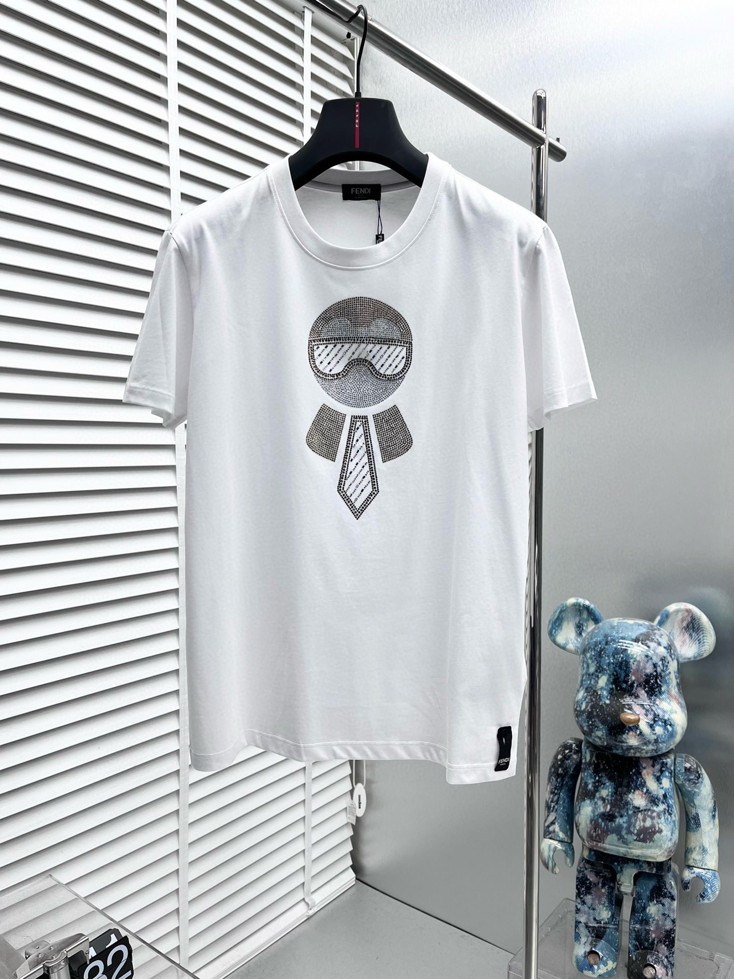 華やかな雰囲気 fendi t シャツ キッズＮ級品 純綿 トップス 短袖 プリント シンプル ホワイト_1