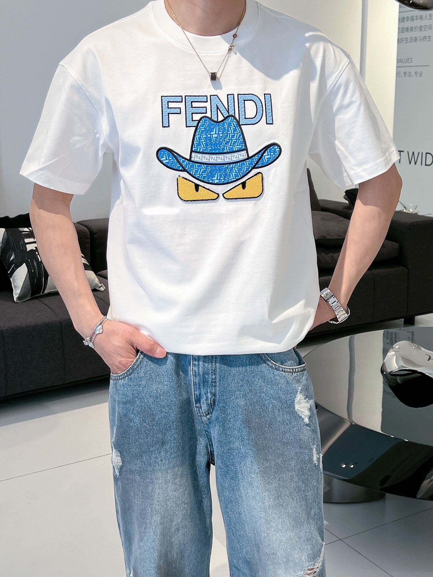 fendi モンスター t シャツコピー 高級感溢れる 純綿 トップス 上質 プリント 柔らかい ホワイト_9