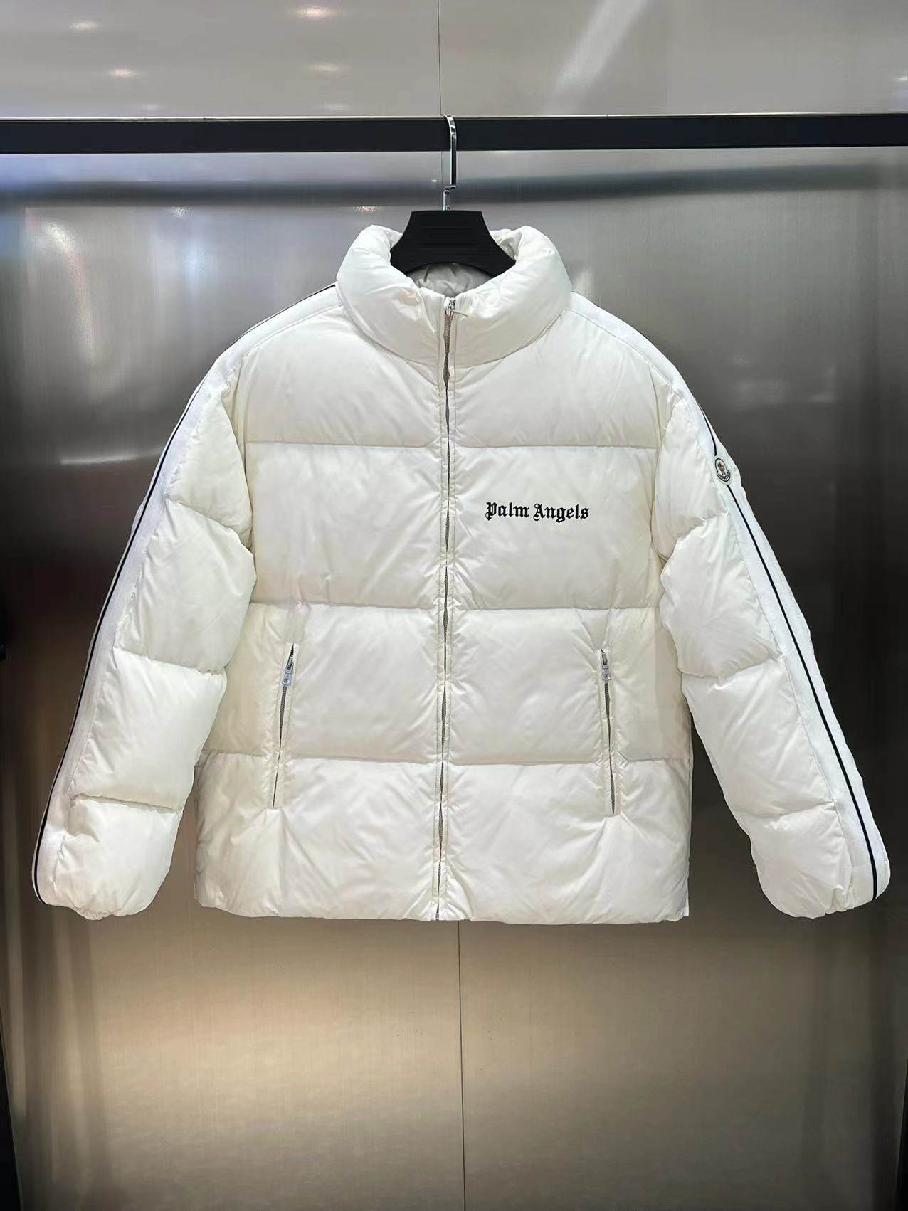 モンクレール ラメ ダウンコピー もこもこ アウターMoncler x Palm Angelsコラボ ジャケット トップス ホワイト_1