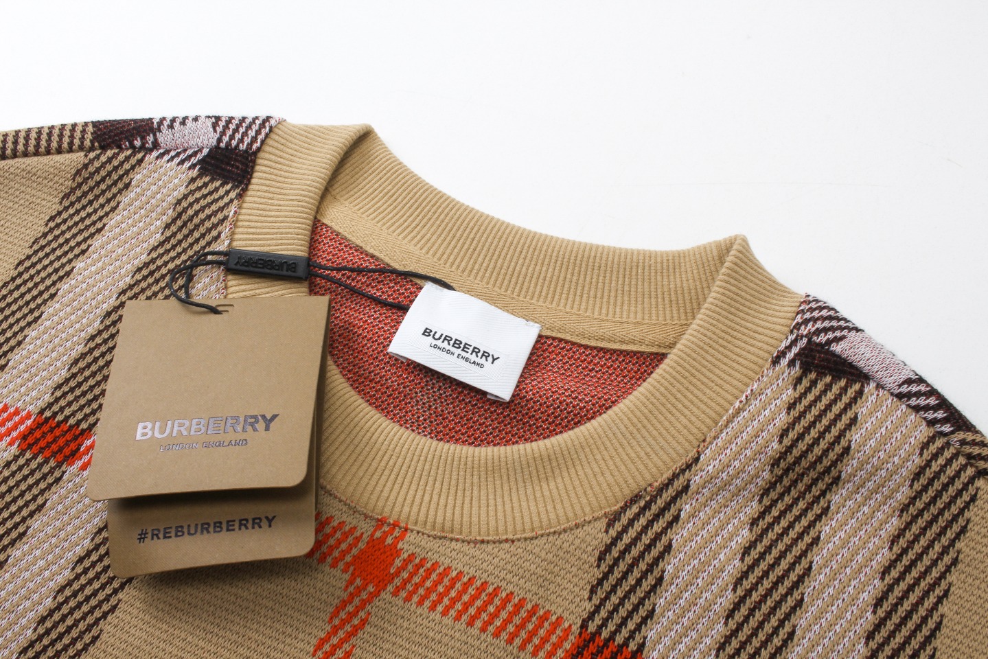 人気流行品 t シャツ burberryコピー プリント 純綿 トップス ゆったり 柔軟 格子模様 ブラウン_4