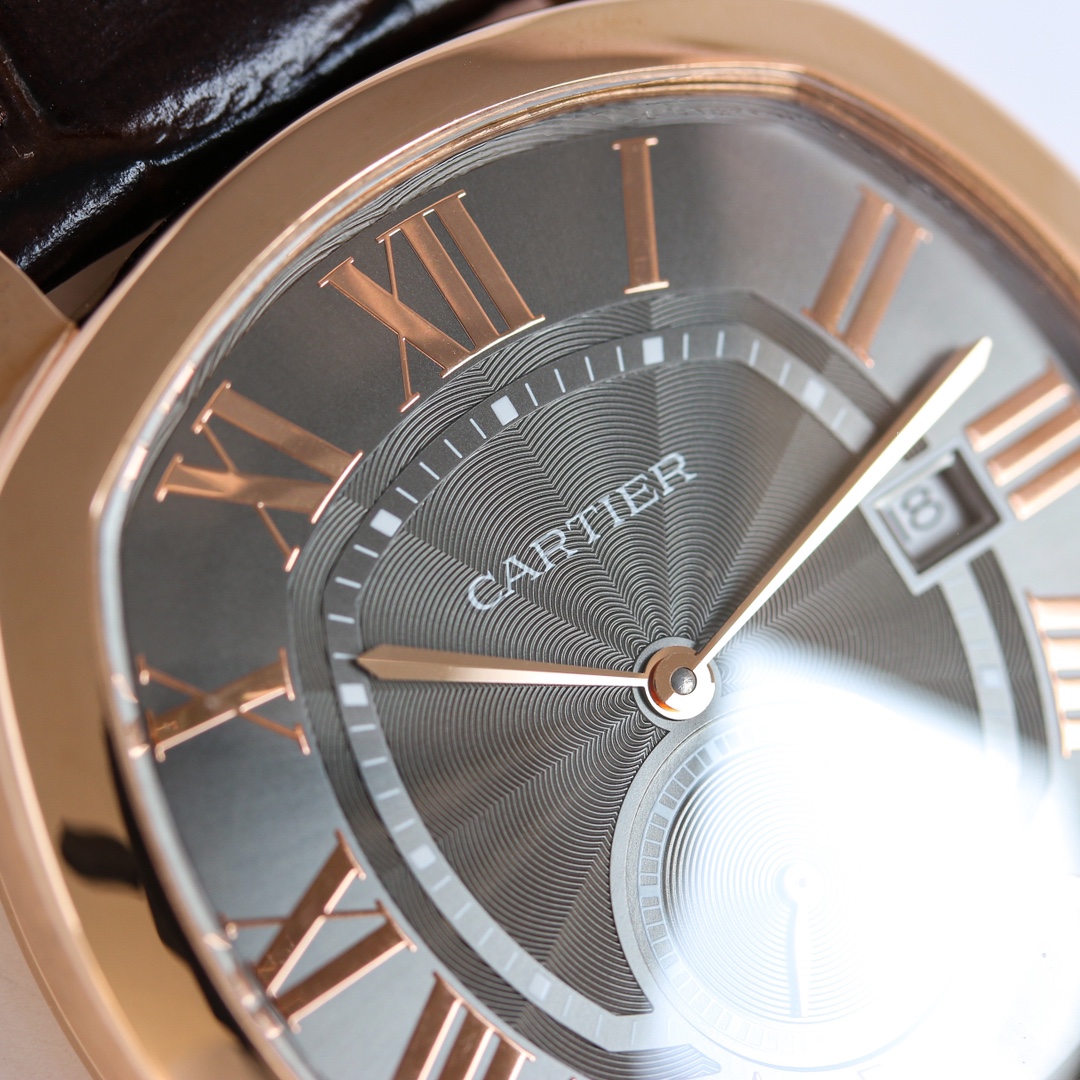 カルティエ腕時計 電池交換偽物 防水 Drive de Cartier 男性 ビジネス ファッション ゴールドケース グレイ_9