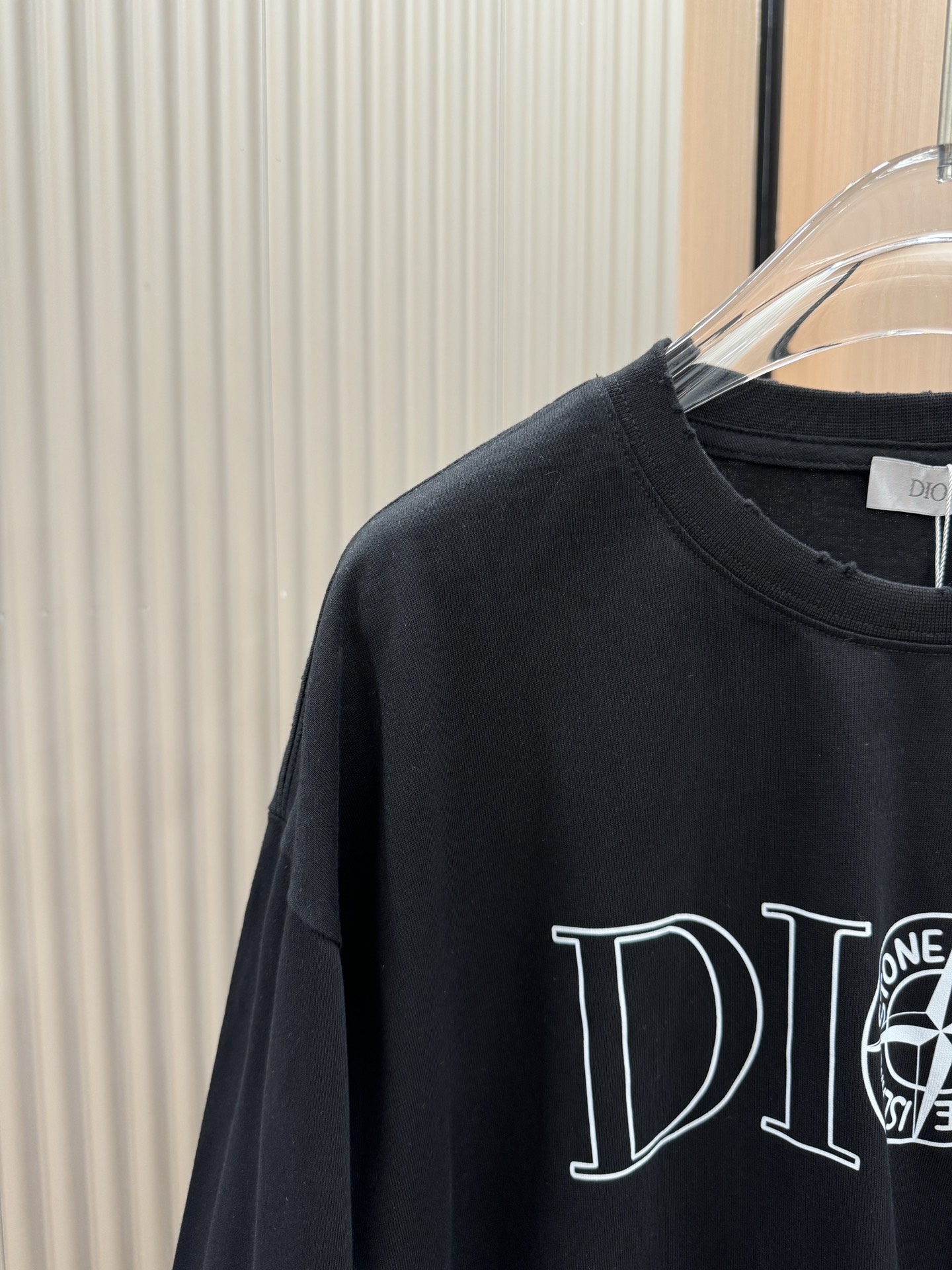 お値打ち価格 dior パーカー サイズ感コピー トップス 純綿 長袖 柔軟 プリント シンプル ブラック_3