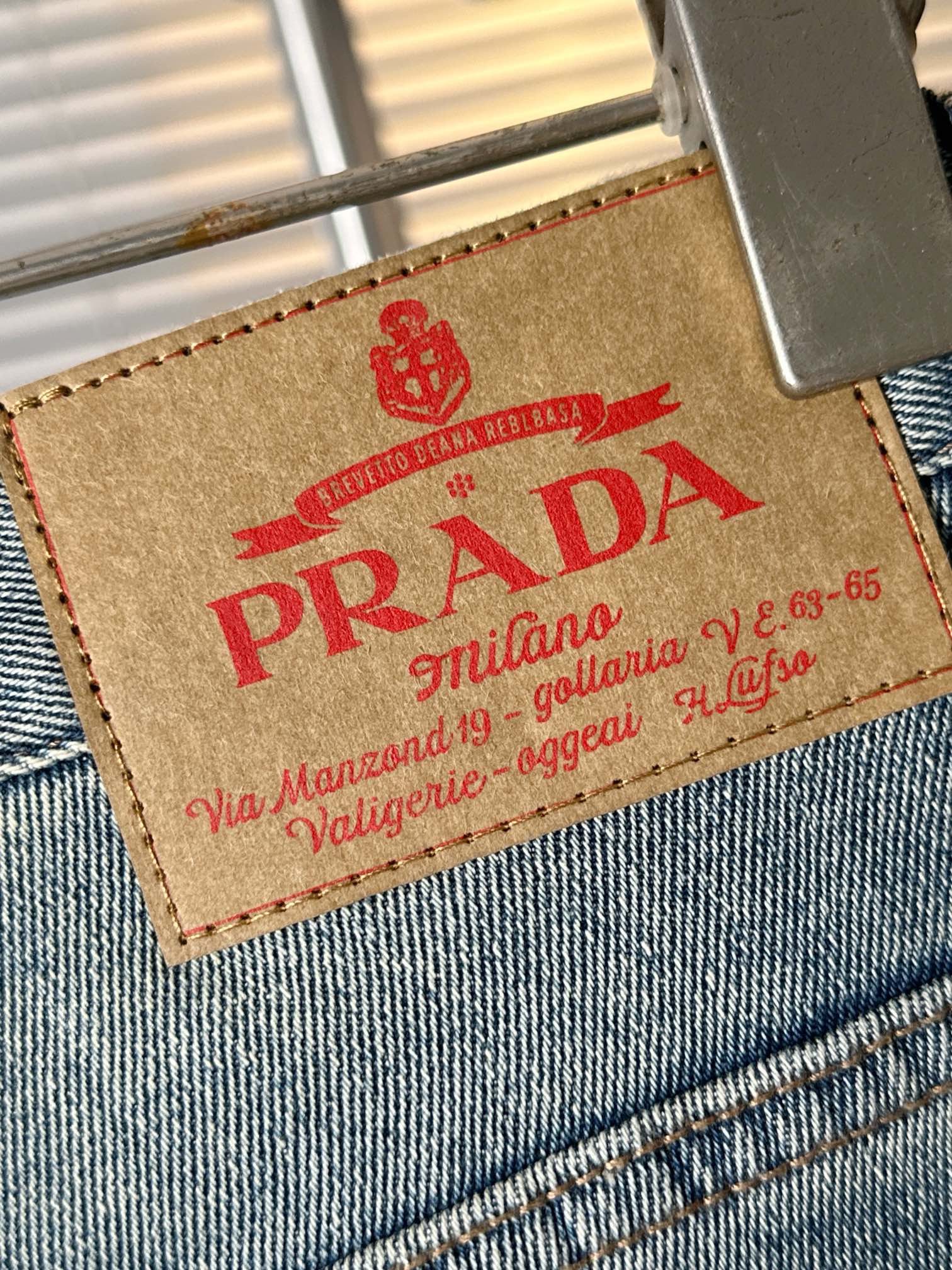 prada デニム パンツ偽物 カジュアルパンツ ズボン 筒形ズボン ジーンズ 柔軟 ブルー_7