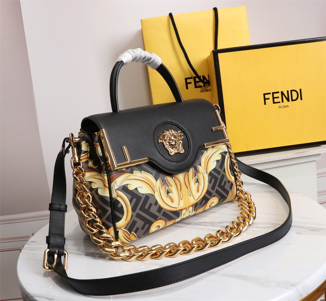 フェンディ バッグ コーデ偽物 上質 斜め掛けバッグ 柔軟 Versace*Fendiコラボ チェーン 実用 ブラック_2