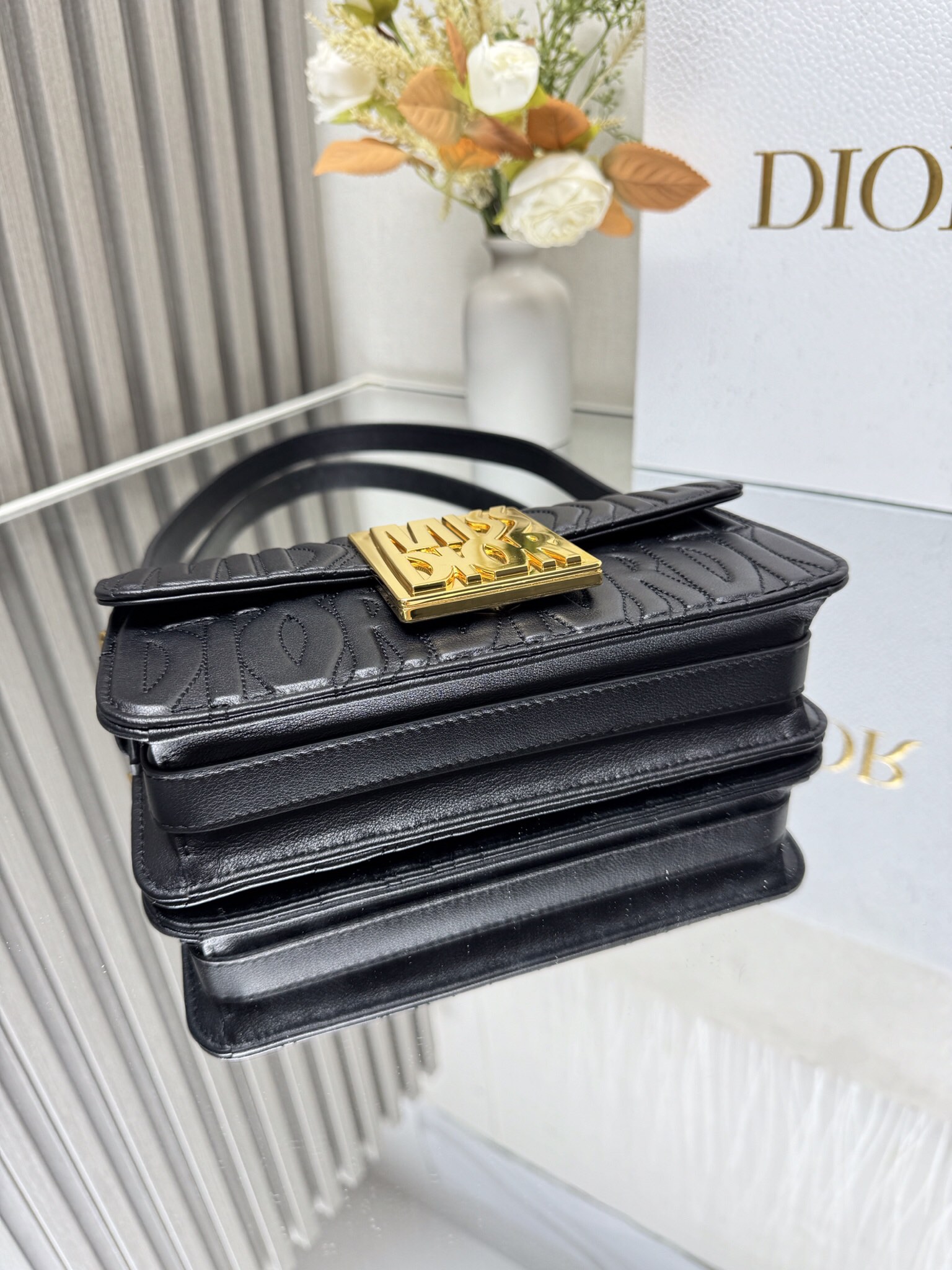 今季のおすすめ dior ショルダー バッグ激安通販 肩掛けバッグ 収納便利 レディース シンプル 調整可 8811 ブラック_6