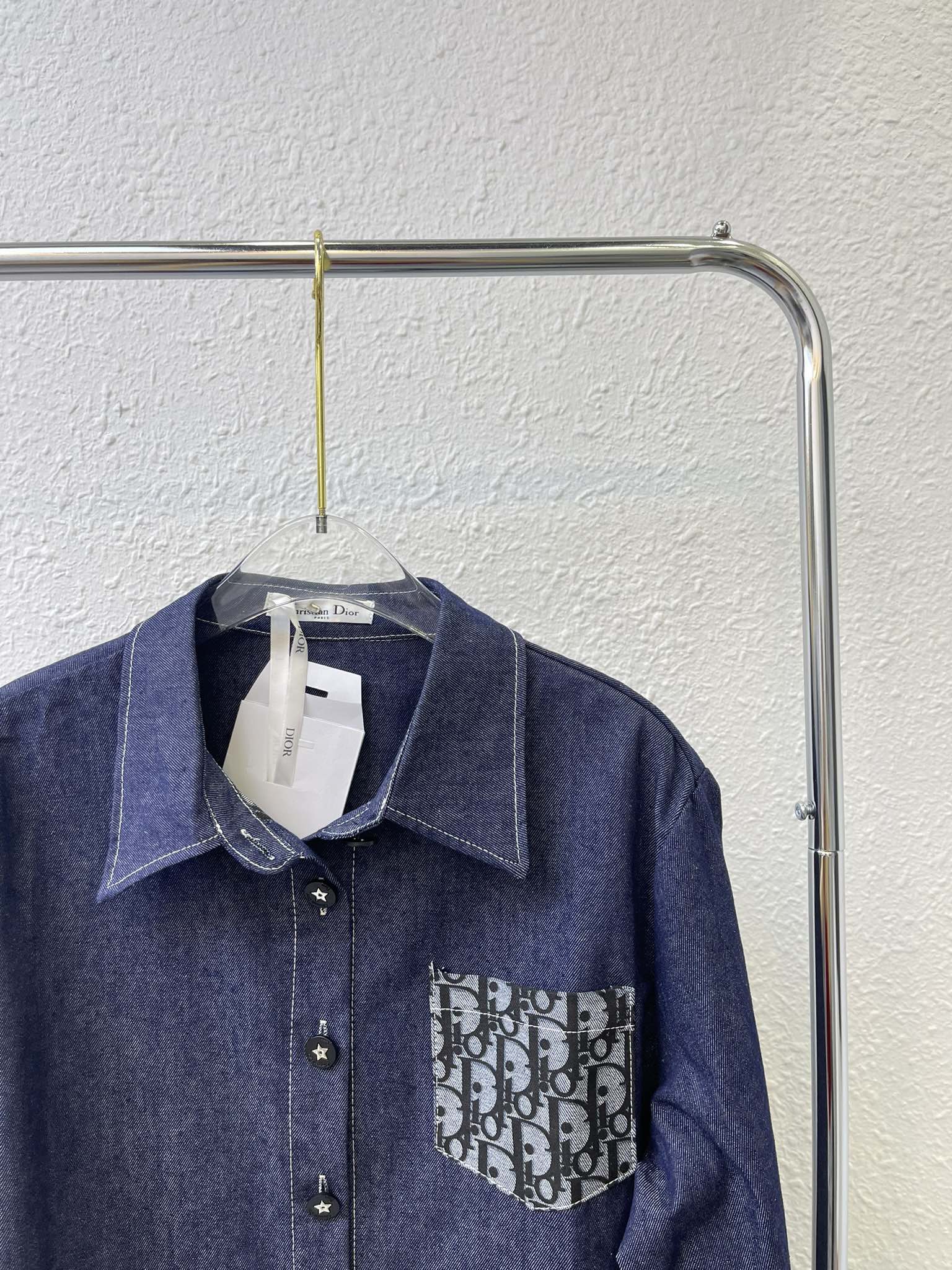 超人気販売 ディオールの服スーパーコピー 長袖 シャツ デニム素材 柔らかい ロゴ刺繍 男女兼用 ブルー_12