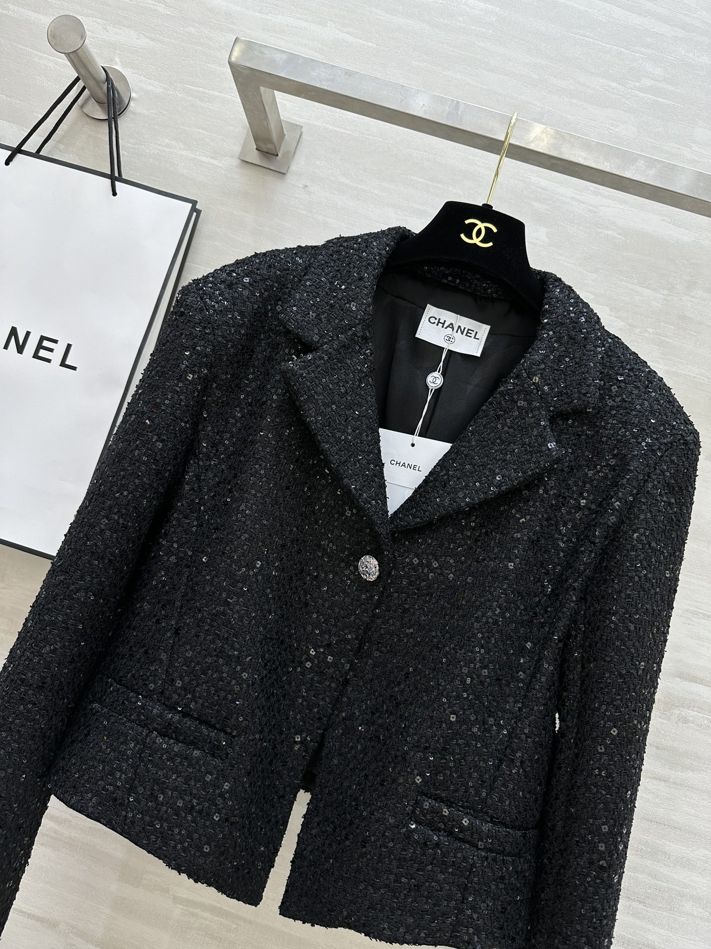 chanel ジャケット レディーススーパーコピー アウター トップス 暖かい 上質 シンプル ブラック_2