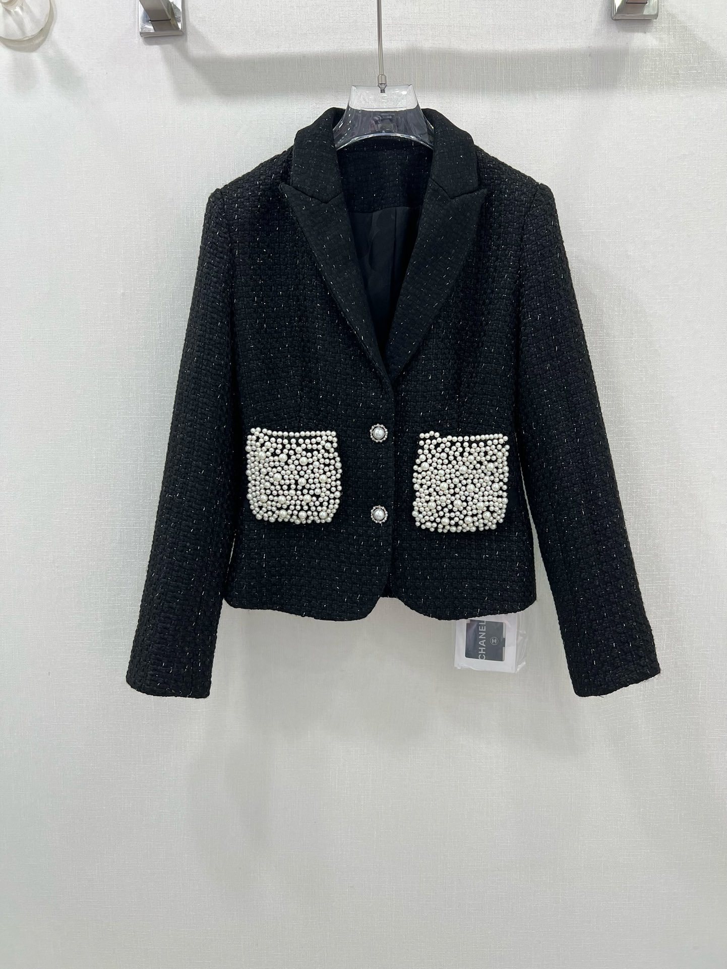 秋服 chanel レザー ジャケット偽物 真珠飾り アウター トップス シャネル風 少女感 ブラック_1