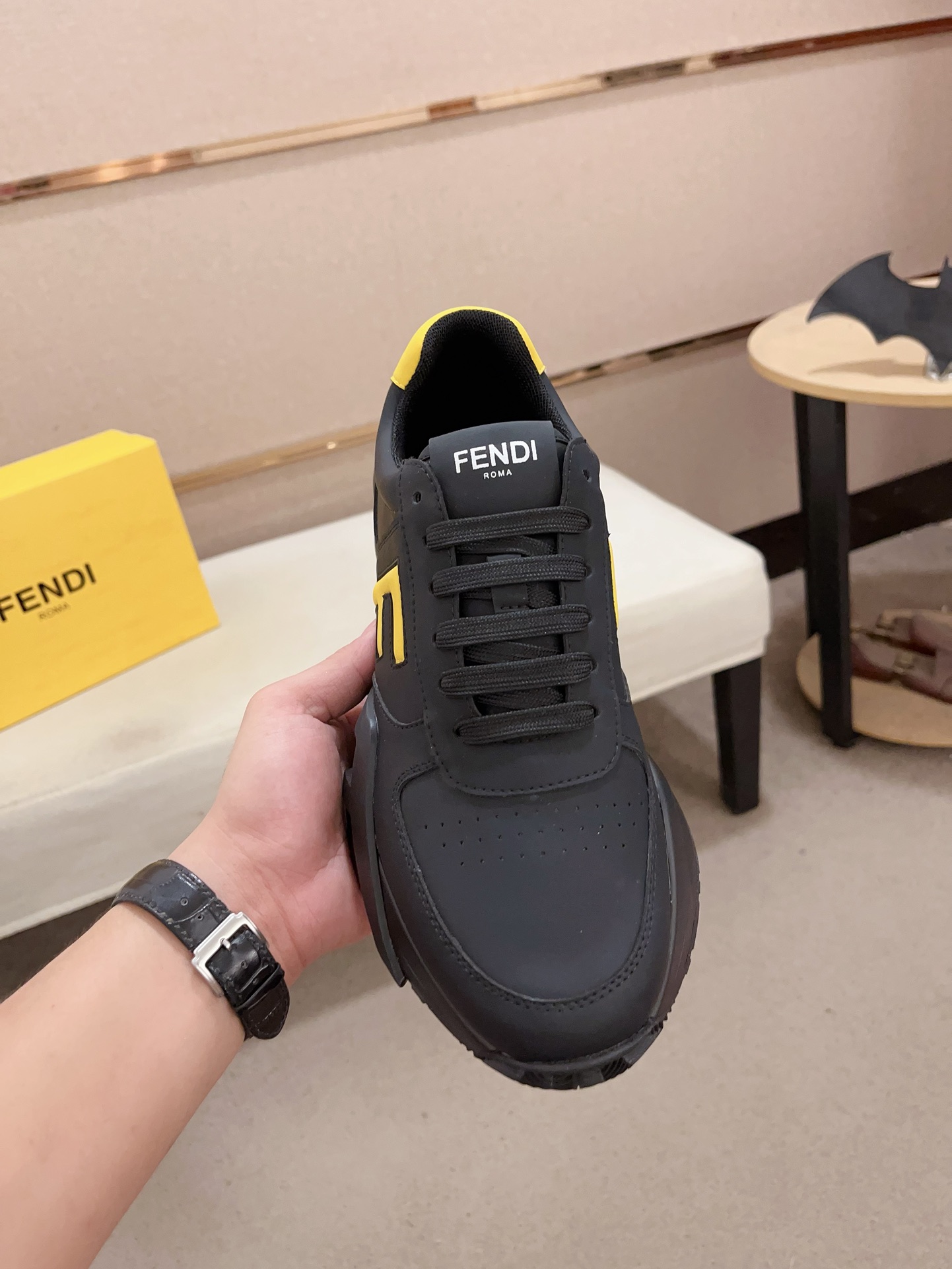 fendi ソックススニーカースーパーコピー 男性 カジュアル シューズ ゴム底 ランニング ブラック_2