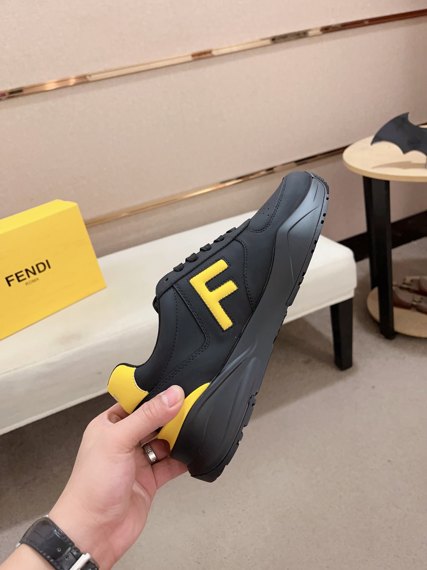 fendi ソックススニーカースーパーコピー 男性 カジュアル シューズ ゴム底 ランニング ブラック_5