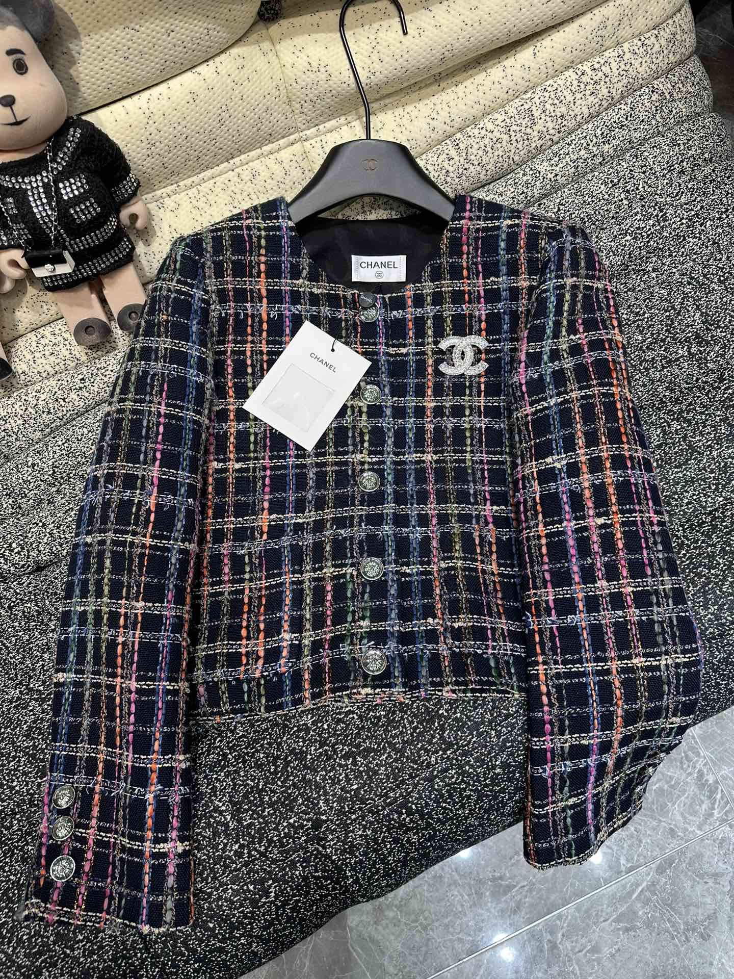 chanel ツイード ジャケットスーパーコピー 女性 アウター トップス カラフル糸 ニット服 人気 ブラック_9