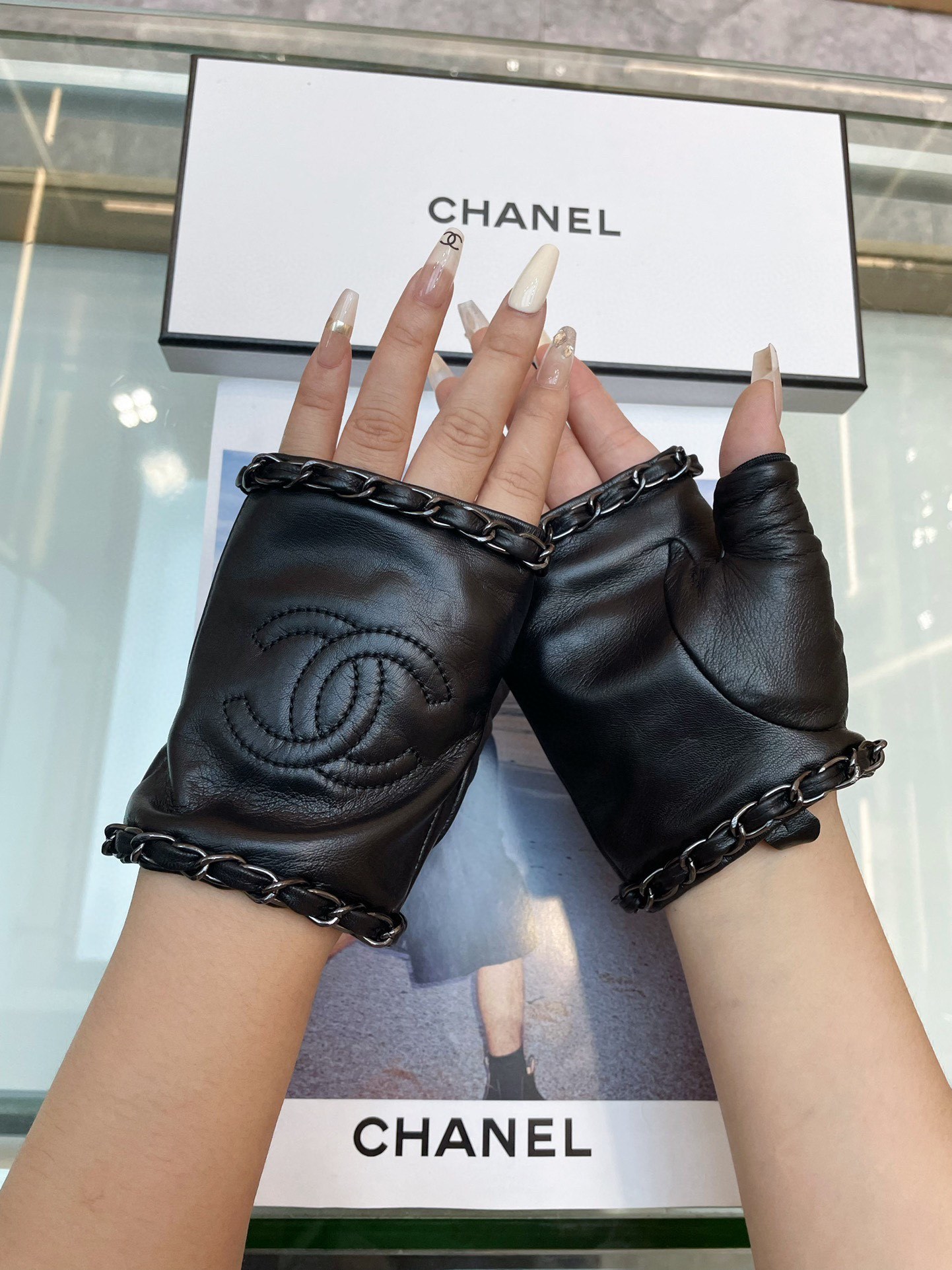 chanel 手袋コピー 本革 柔らかい ハーフ指 ウール 暖かい 優雅 レディース シンプル ブラック_7