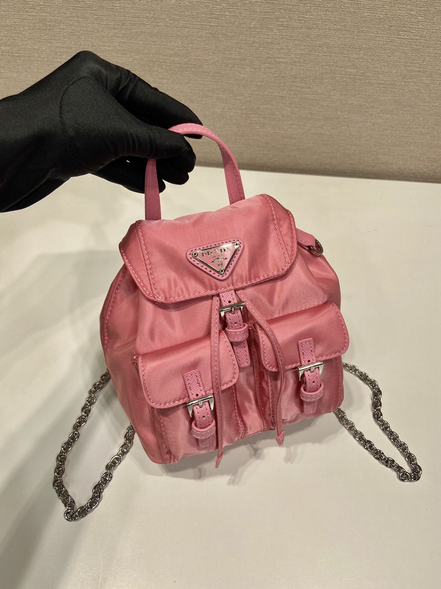 prada 巾着 ノベルティコピー バックバッグ 本革 レザー 1BH029 手持ち 実用 ローズレッド_3