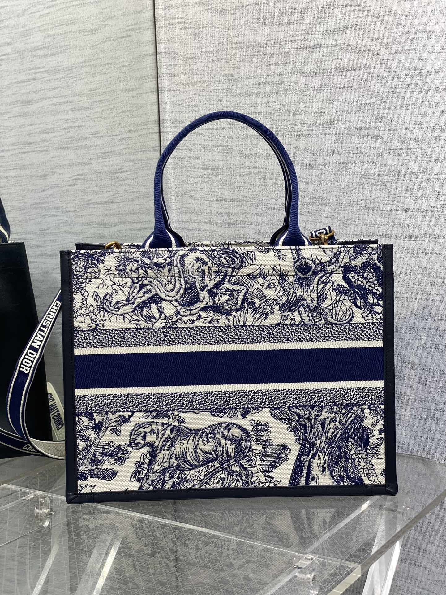 人気品 dior ショルダー バッグ レディＮ級品 ハンドバッグ 斜め掛け 優雅 女性 プリント ブルー_4