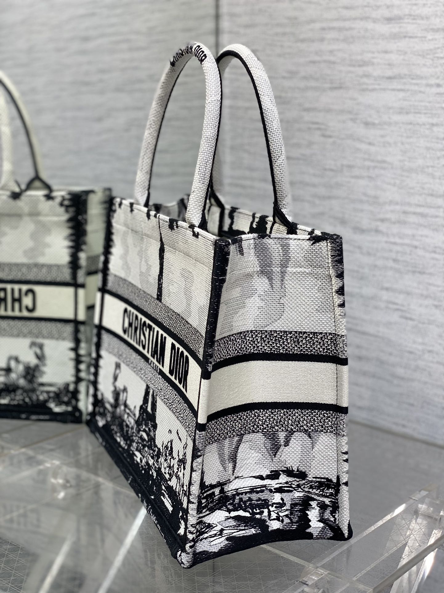 レディース dior バッグスーパーコピー 優雅 ロゴ刺繍 ハンドバッグ トート 大容量 ホワイト_5