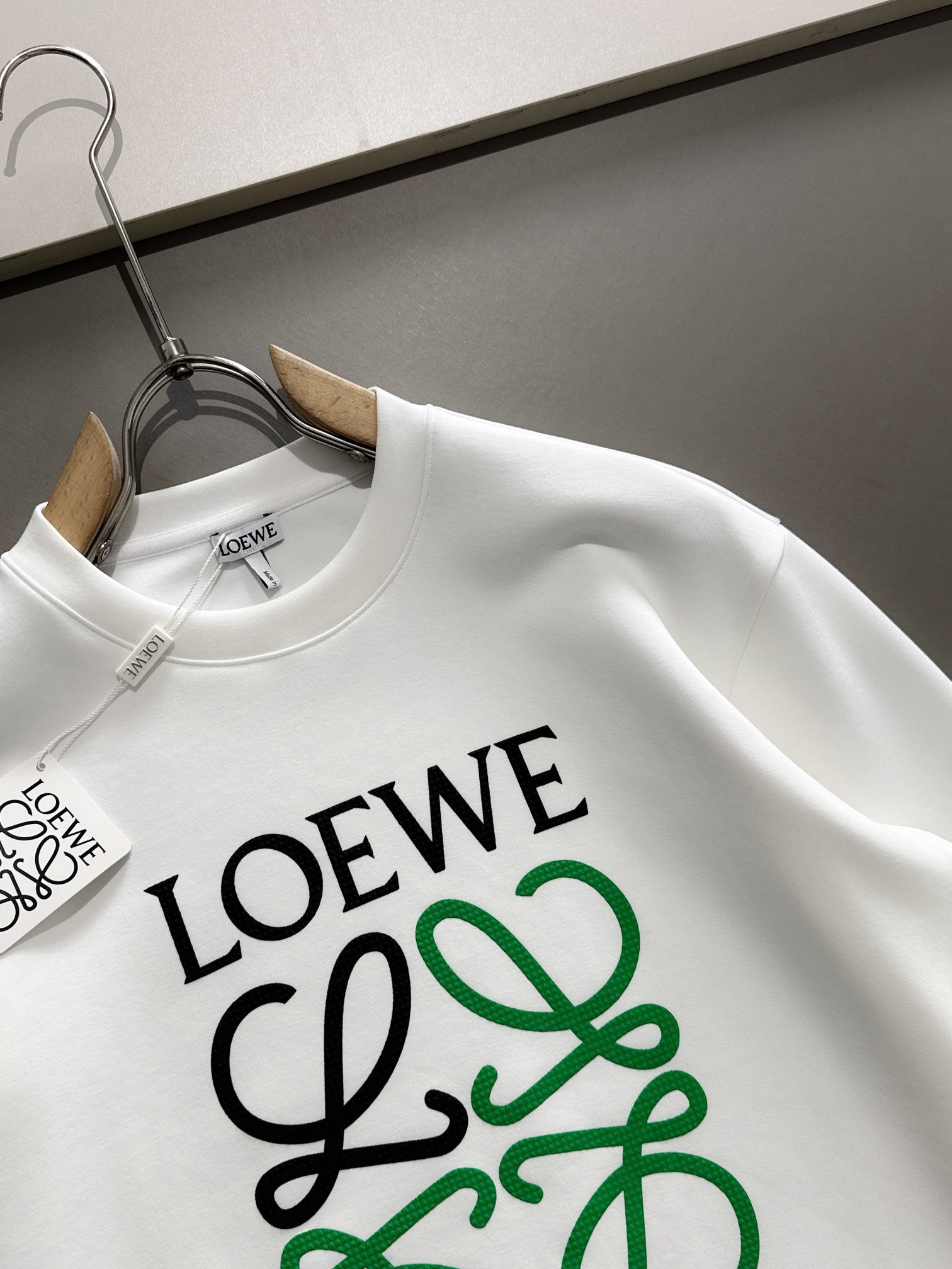 loewe ジブリ パーカー偽物 純綿 抗菌防臭 トップス ランキング 運動 柔軟 刺繍 ホワイト_7