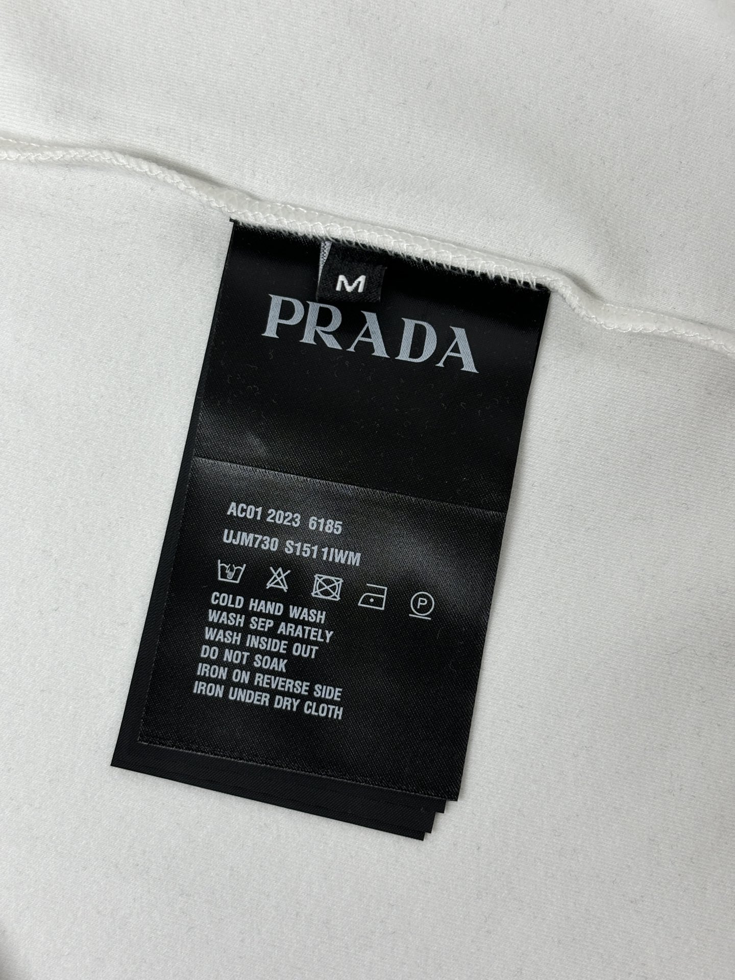 prada ティー シャツ激安通販 トップス 快適 長袖 純綿 シンプル 秋服 品質保証 ホワイト_4