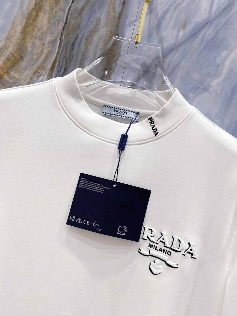 大人気でお買い得な prada t シャツ アウトレット偽物 トップス 長袖 純綿 シンプル メンズ ホワイト_8