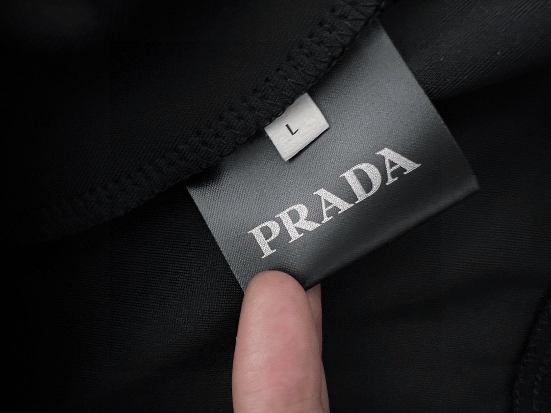 魅力的なスタイル prada パーカー レディースコピートップス カジュアル 純綿 柔軟  ゆったり フード付き ブラック_6